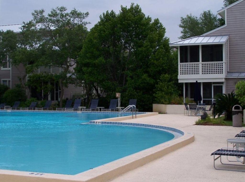 HIDDEN DUNES BEACH COTTAGES 2 - Residential