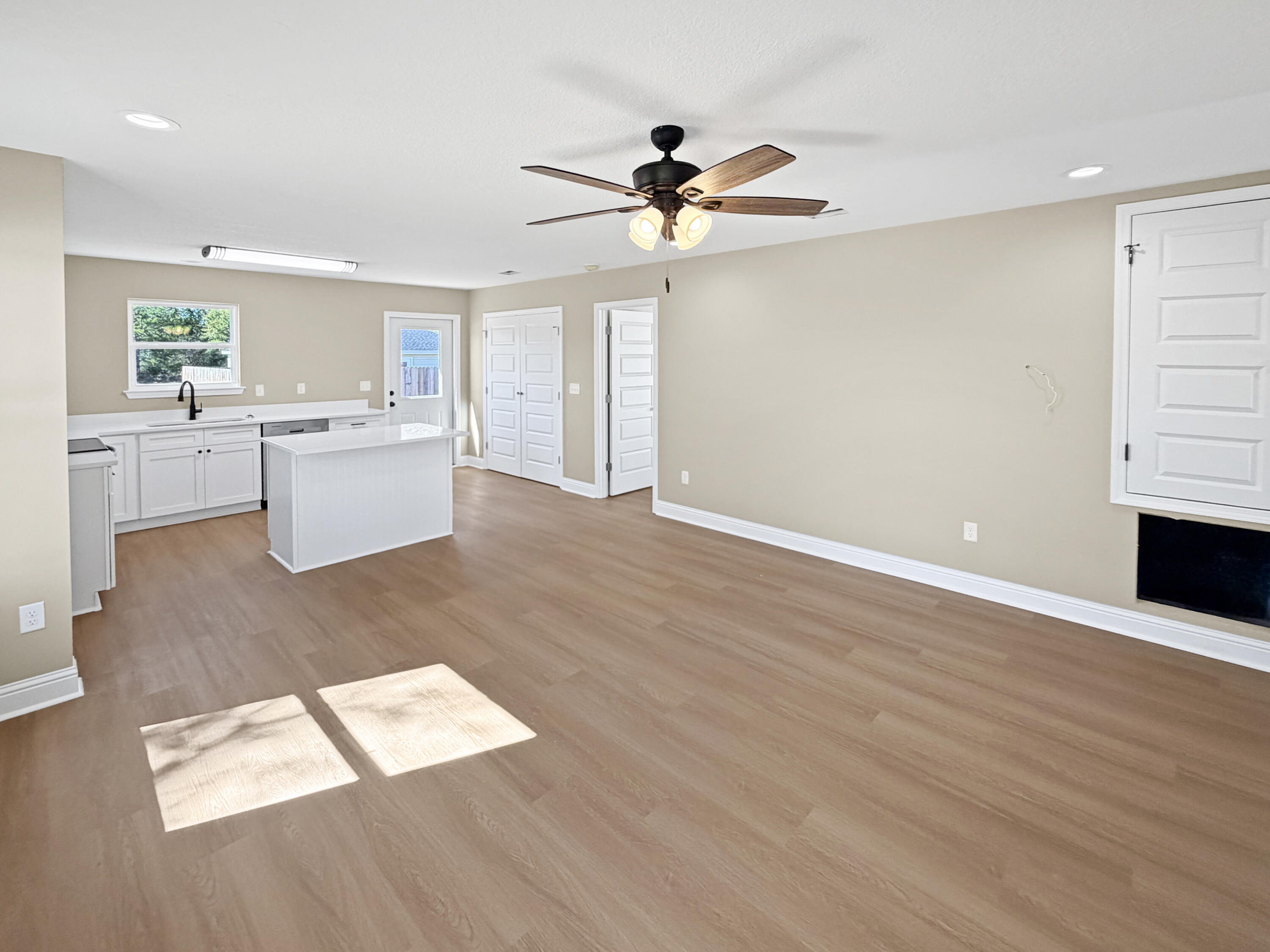 Holley Grove - Residential