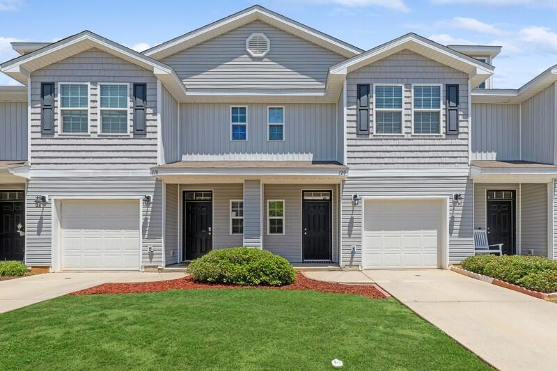 **Under Contract- Accepting Back-Up Offers!**This great townhome is ready for a new owner! Close to schools, shopping, and military bases- this one has a great location! Freshly painted throughout! Great starter home or rental investment- schedule your showing today!