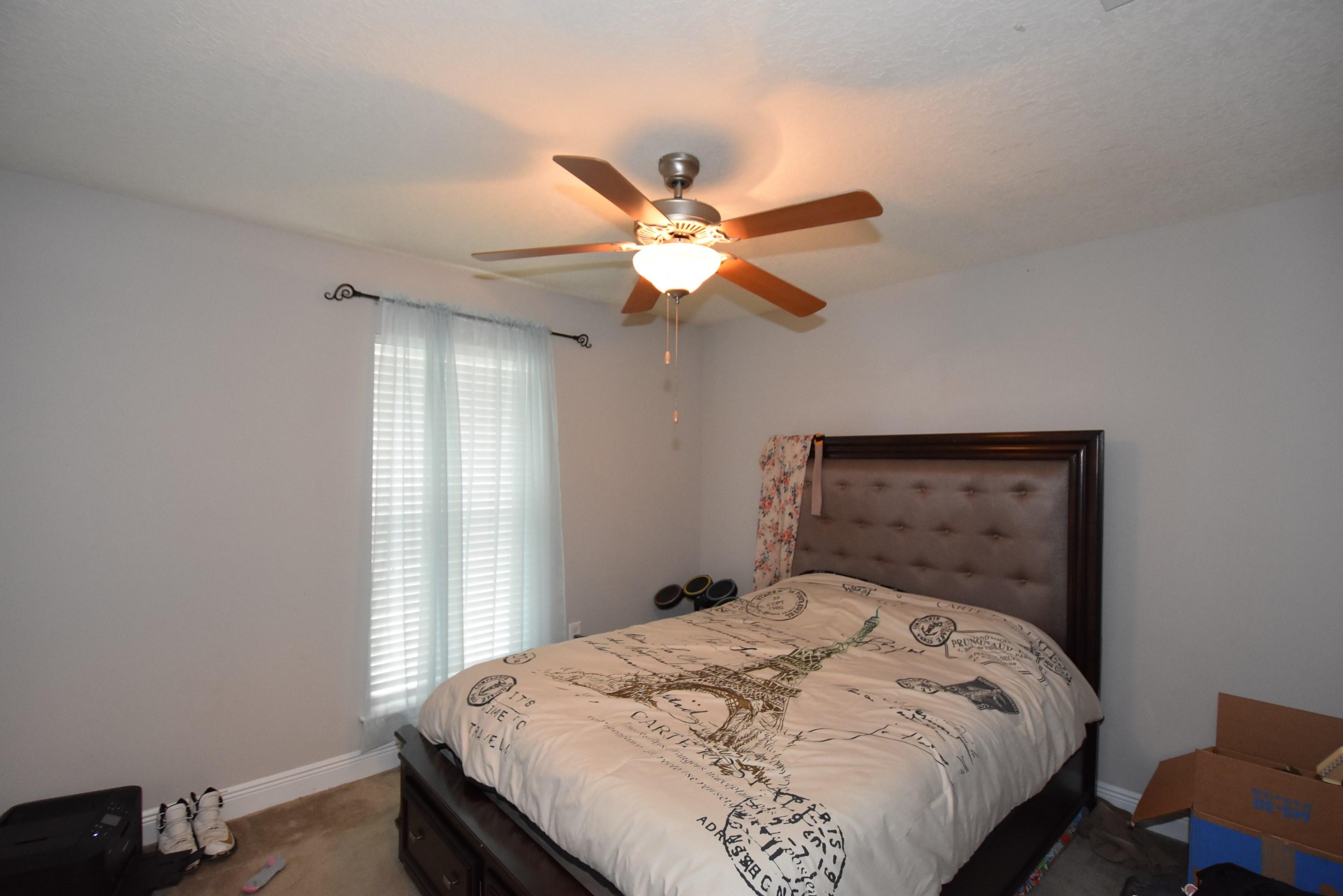 SILVER SPRINGS EST - Residential