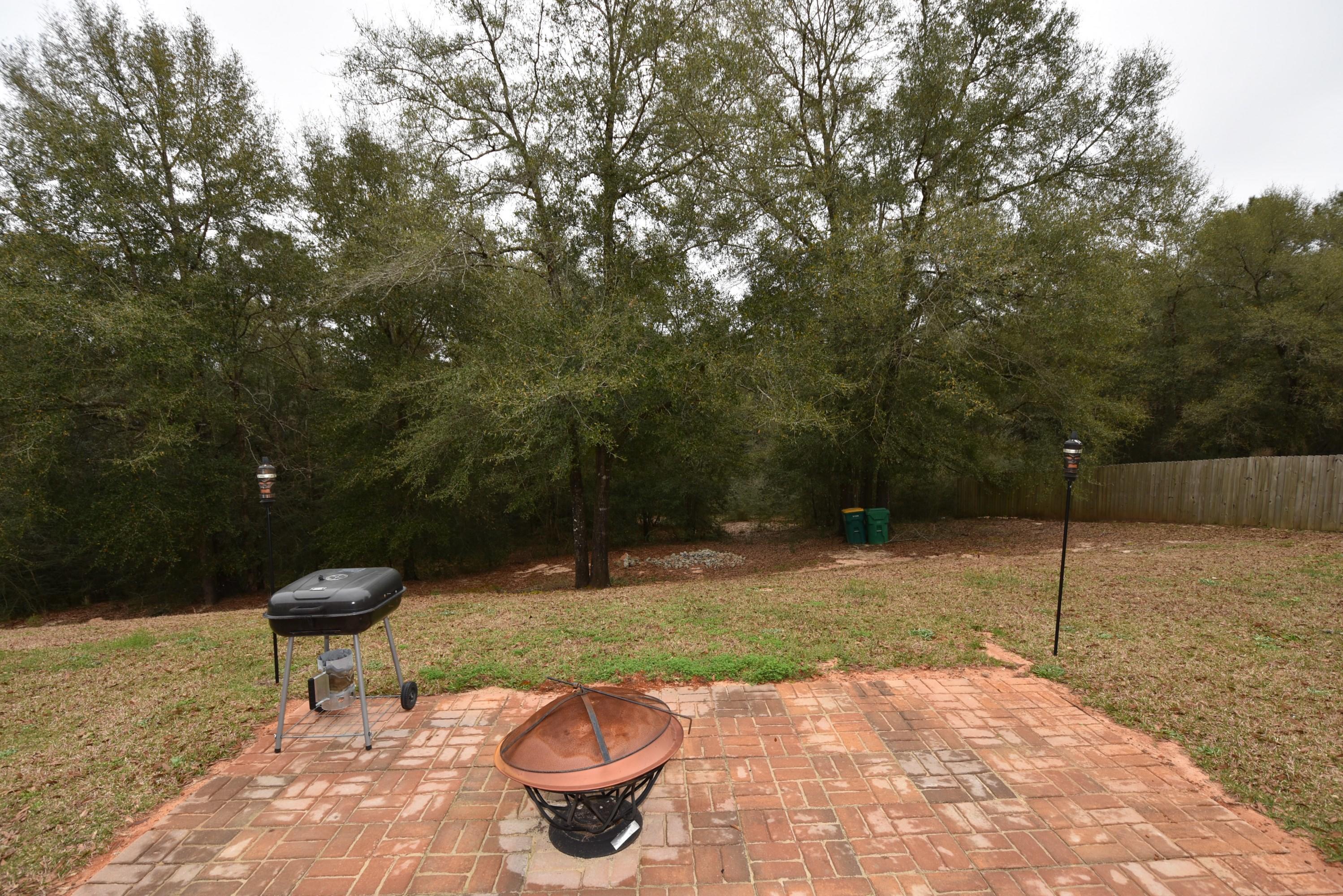 SILVER SPRINGS EST - Residential