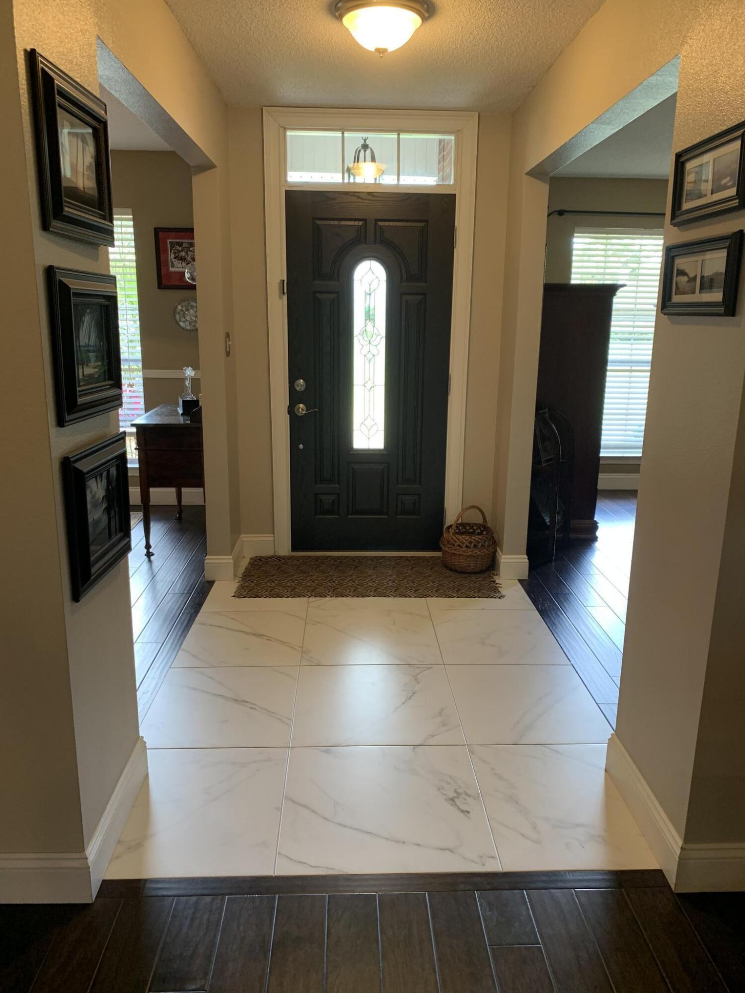 HOLLEY BY THE SEA - Residential