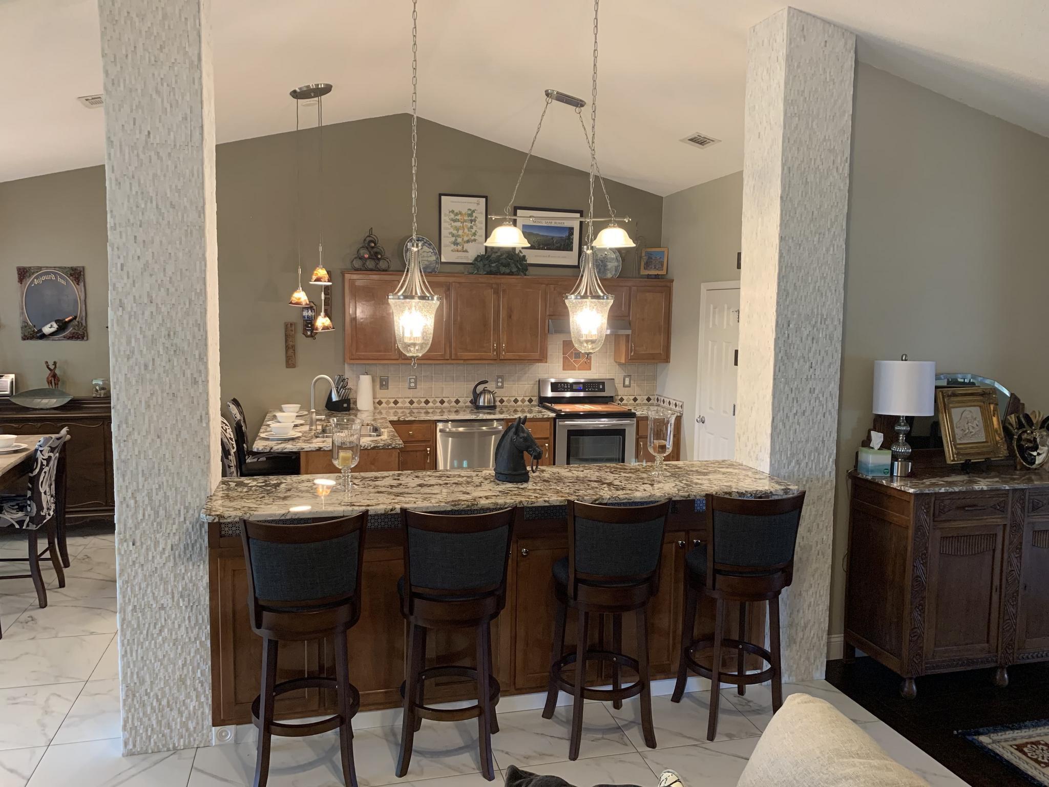 HOLLEY BY THE SEA - Residential