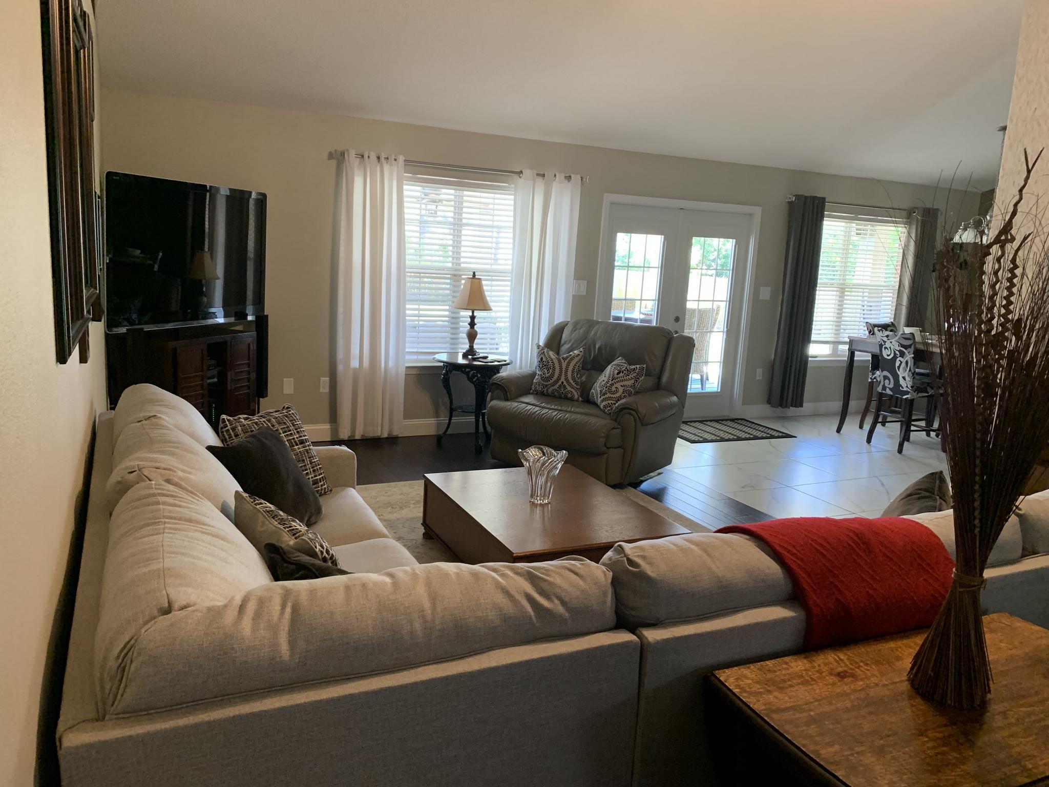 HOLLEY BY THE SEA - Residential