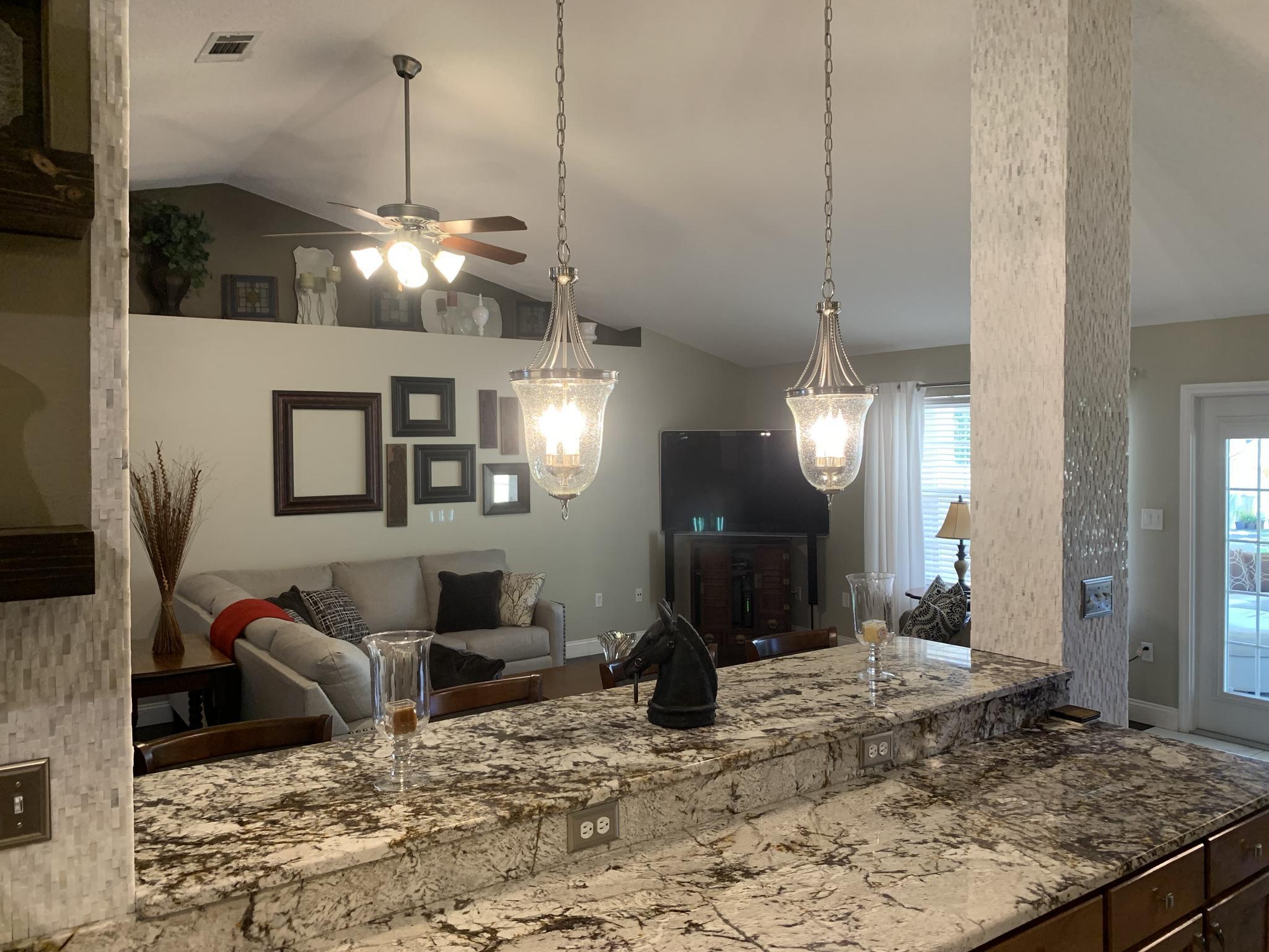 HOLLEY BY THE SEA - Residential