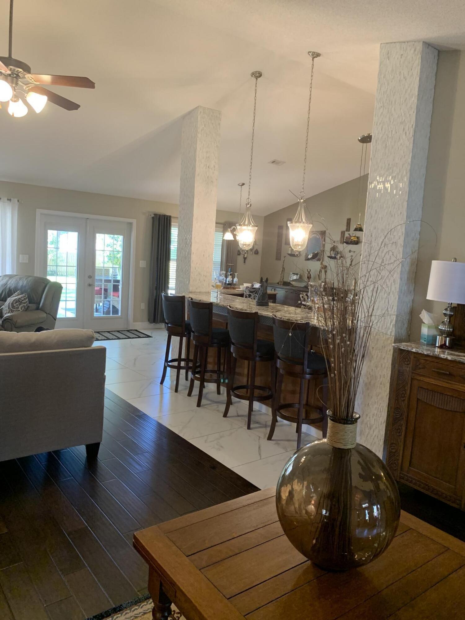 HOLLEY BY THE SEA - Residential