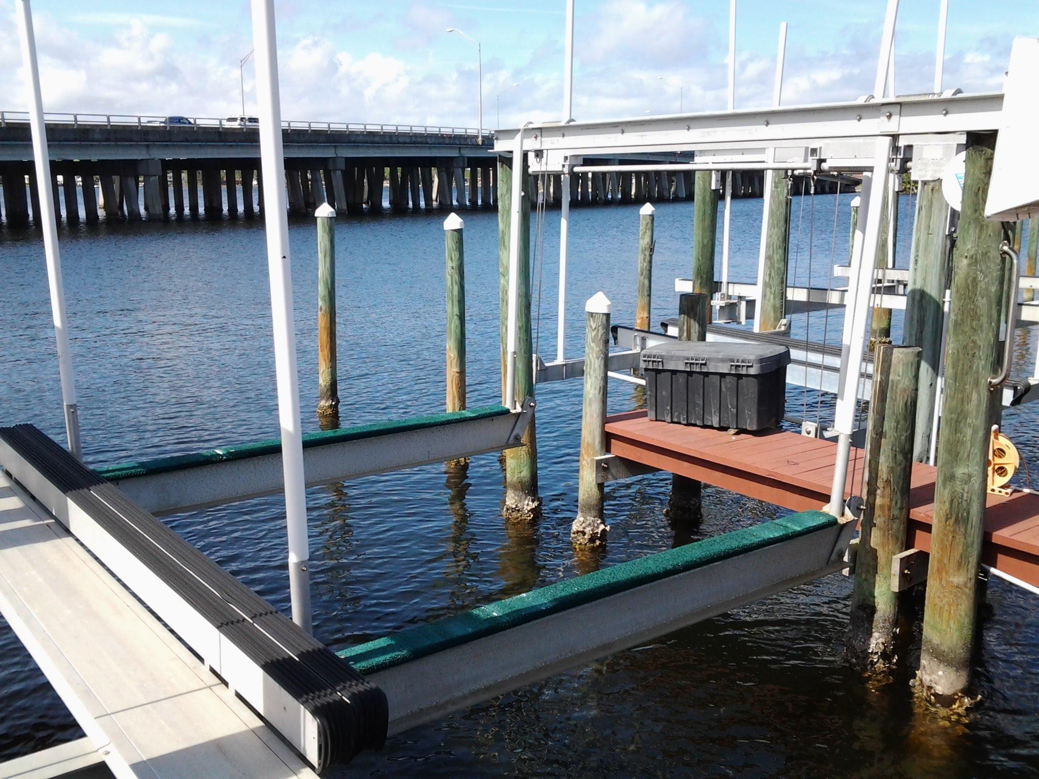 LAGUNA LANDING - Residential