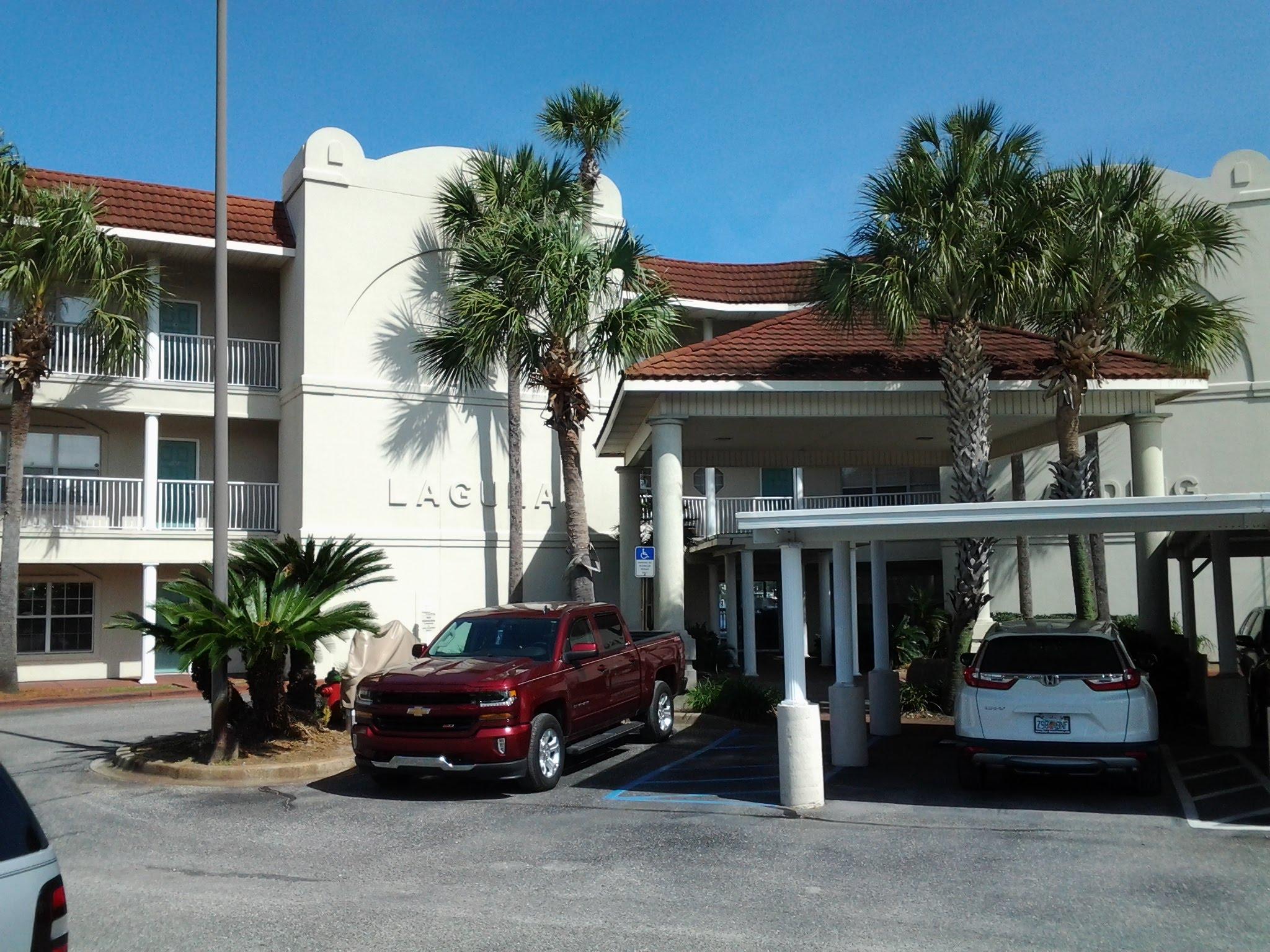 LAGUNA LANDING - Residential