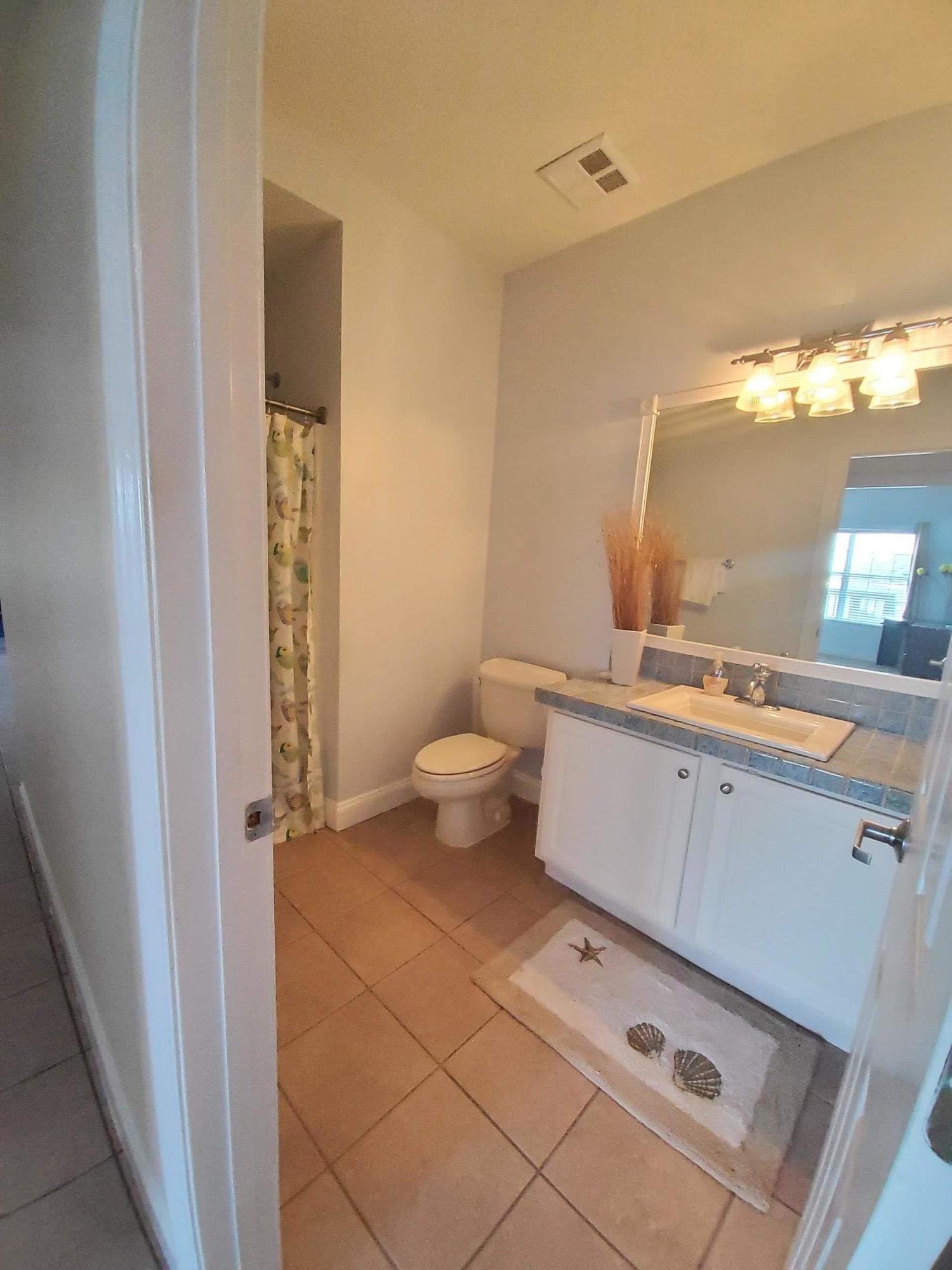 LAGUNA LANDING - Residential