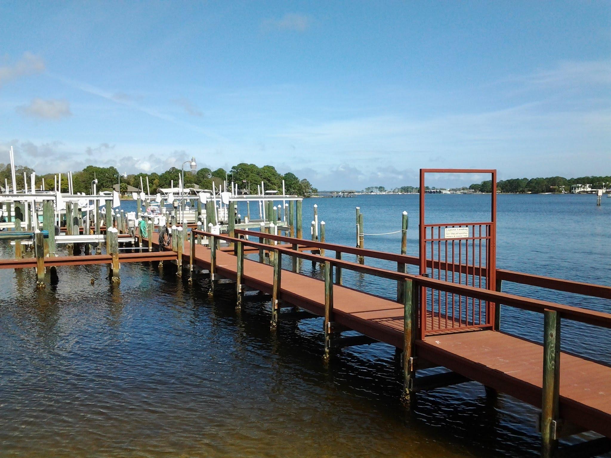 LAGUNA LANDING - Residential