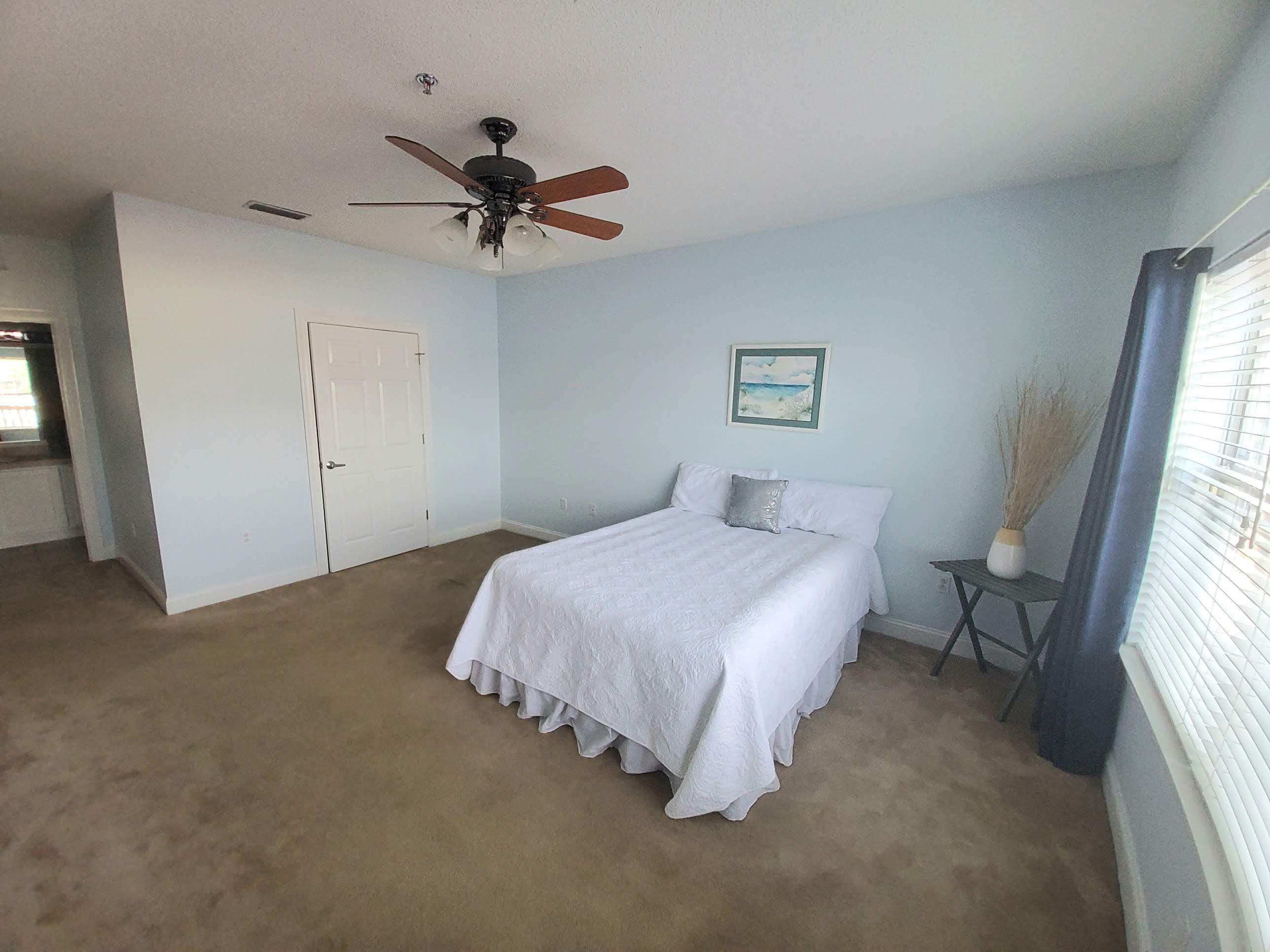 LAGUNA LANDING - Residential