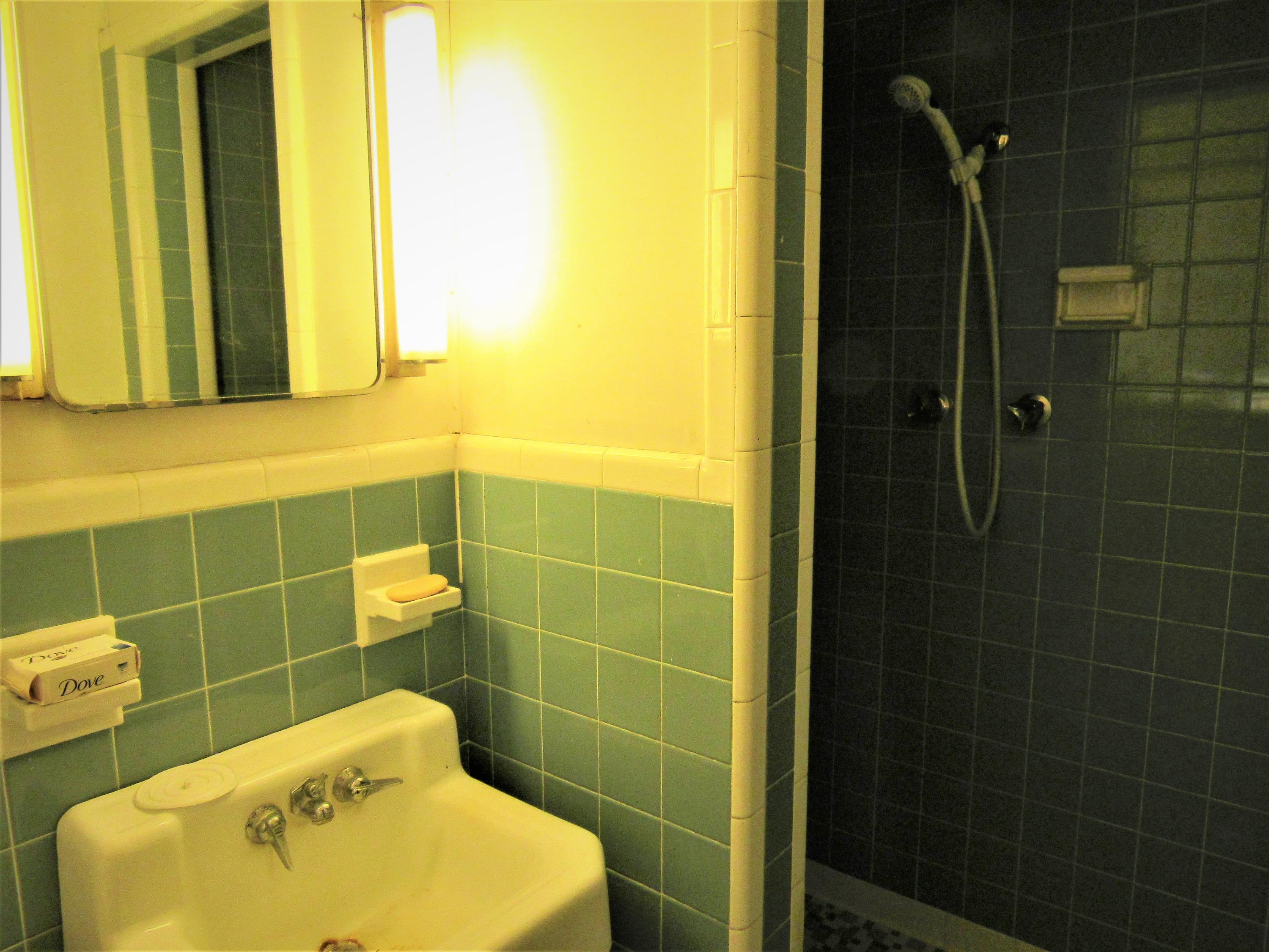 TOWN OF DEFUNIAK SPRINGS - Residential