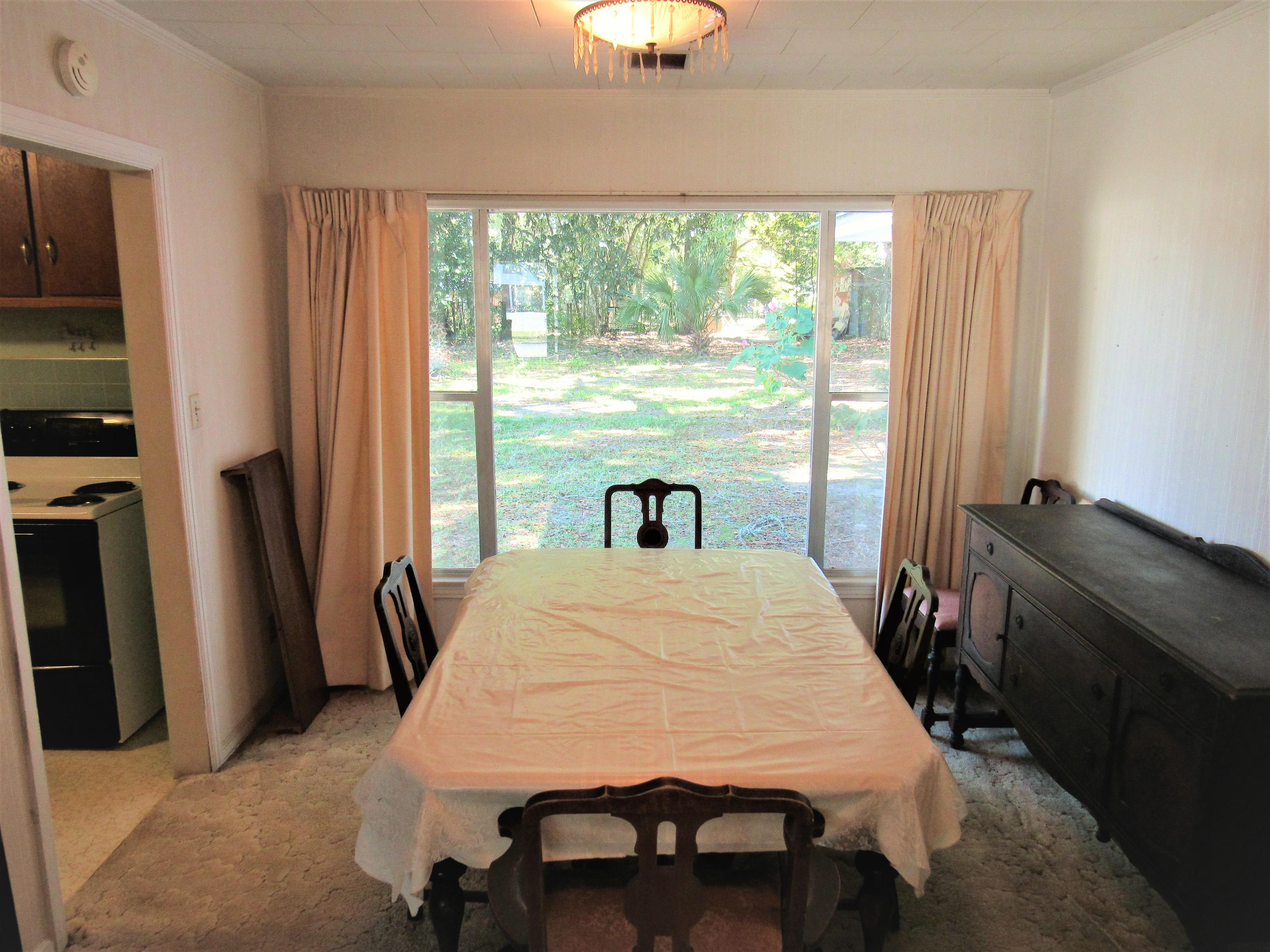 TOWN OF DEFUNIAK SPRINGS - Residential