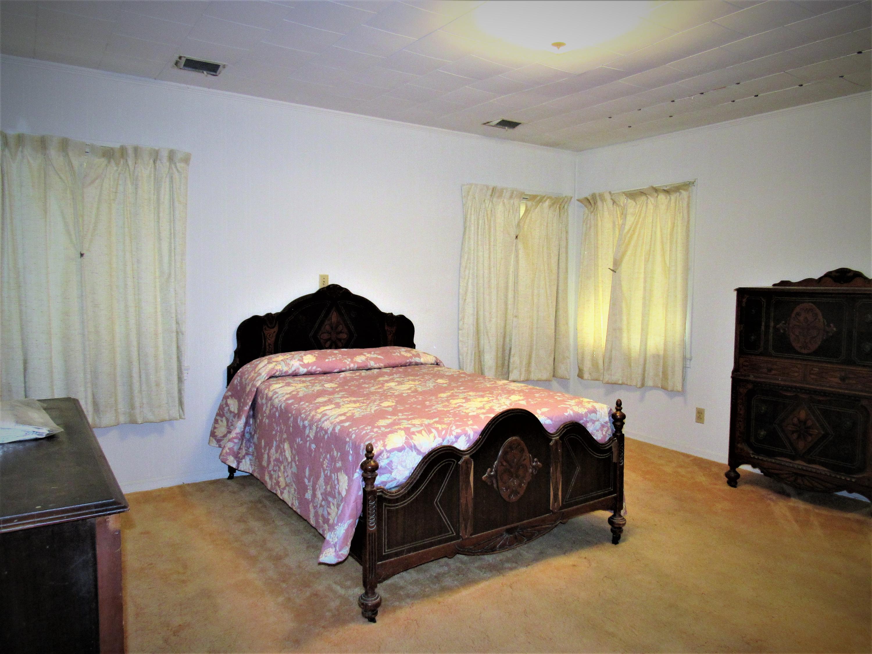 TOWN OF DEFUNIAK SPRINGS - Residential