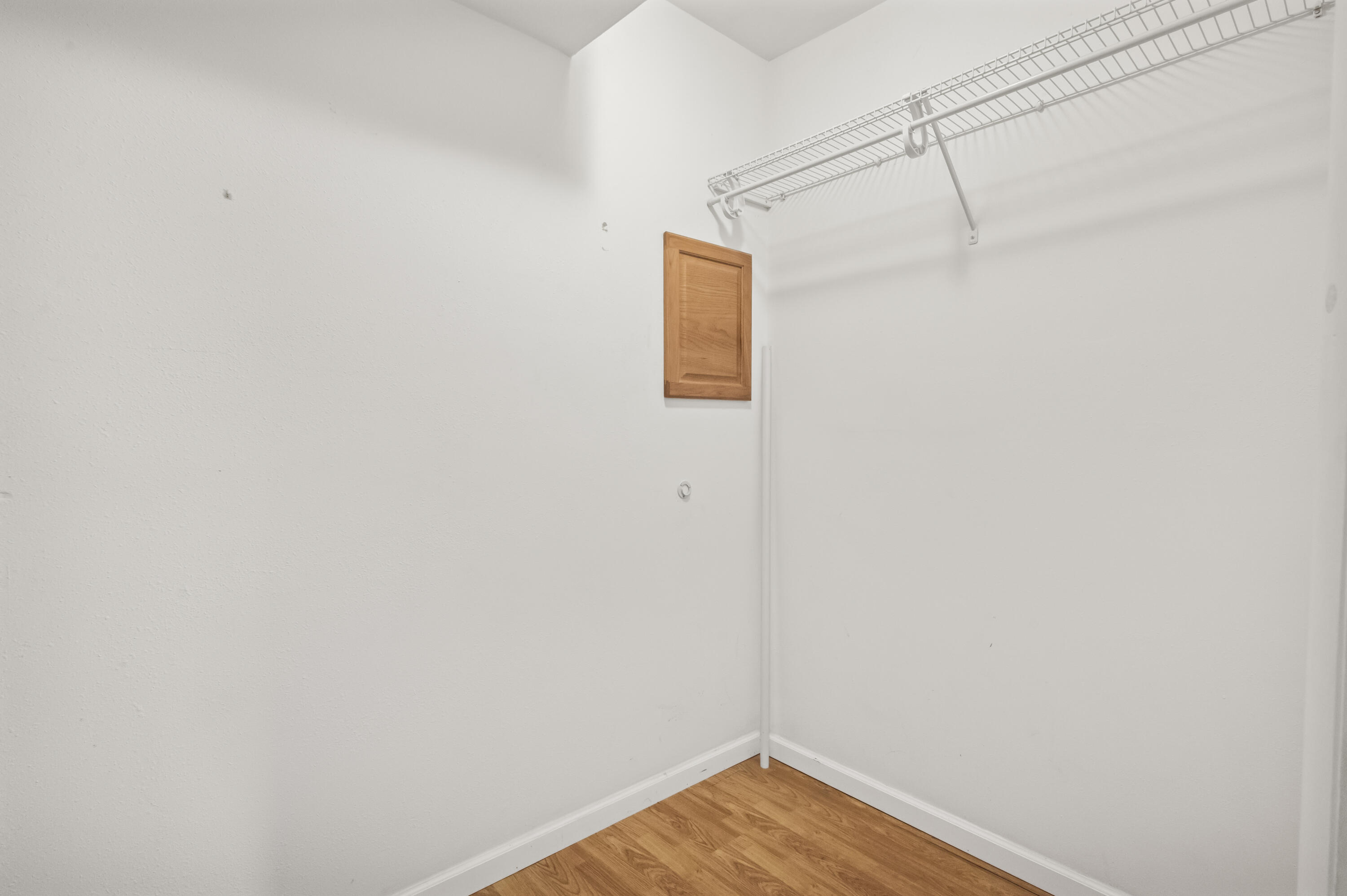 COLLEGE WOOD - Residential