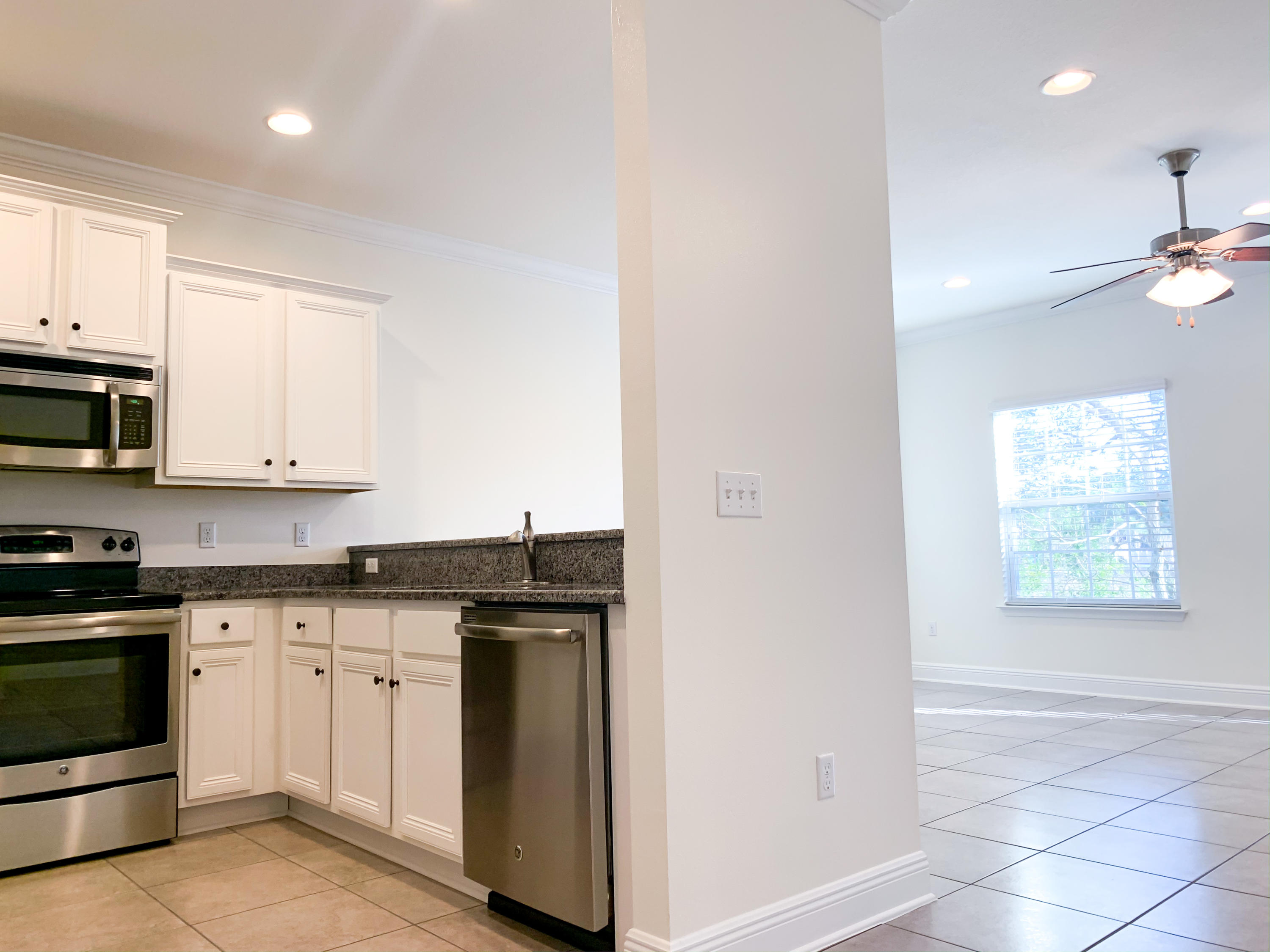 WATER OAKS T/H - Residential