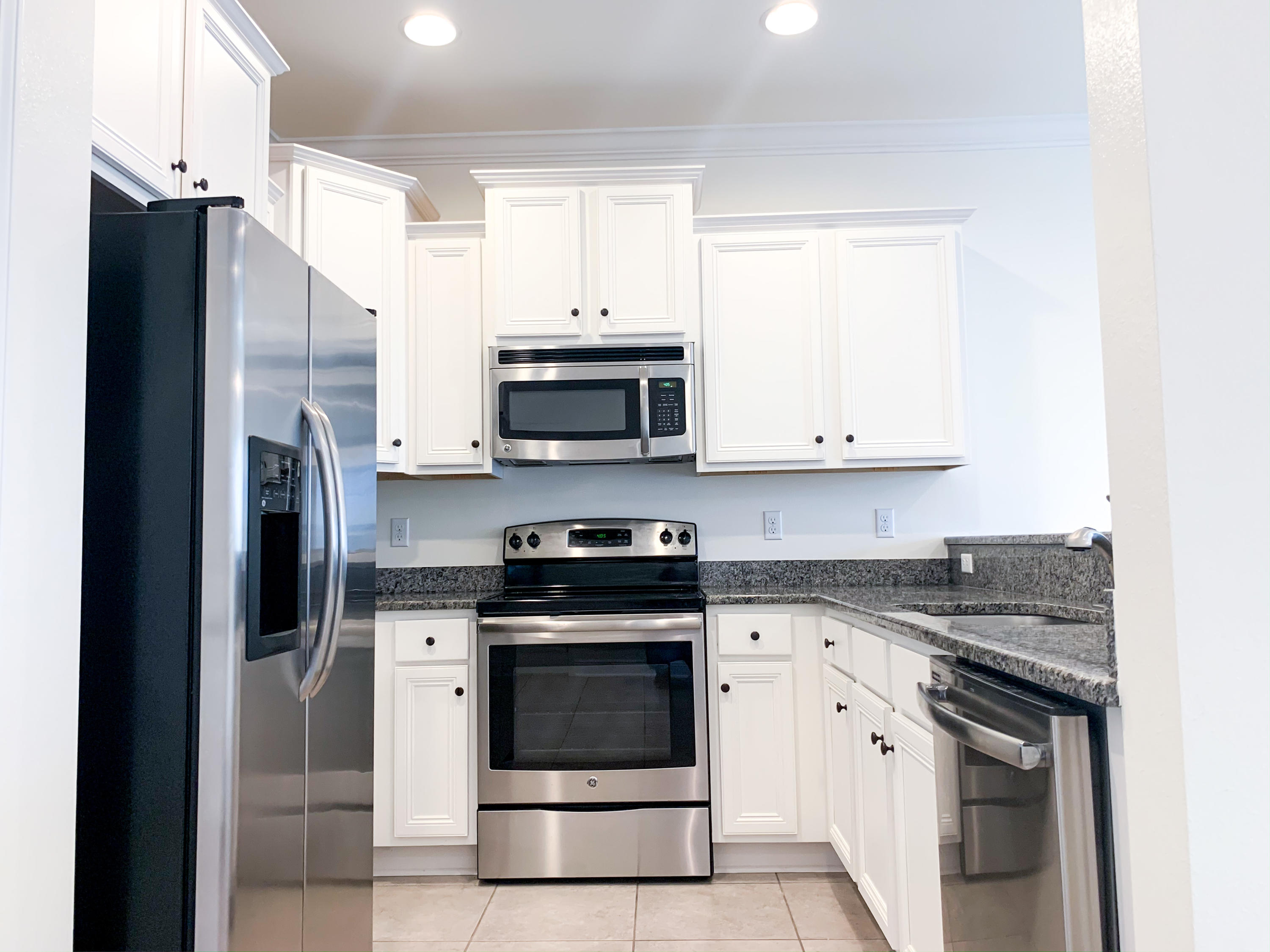 WATER OAKS T/H - Residential