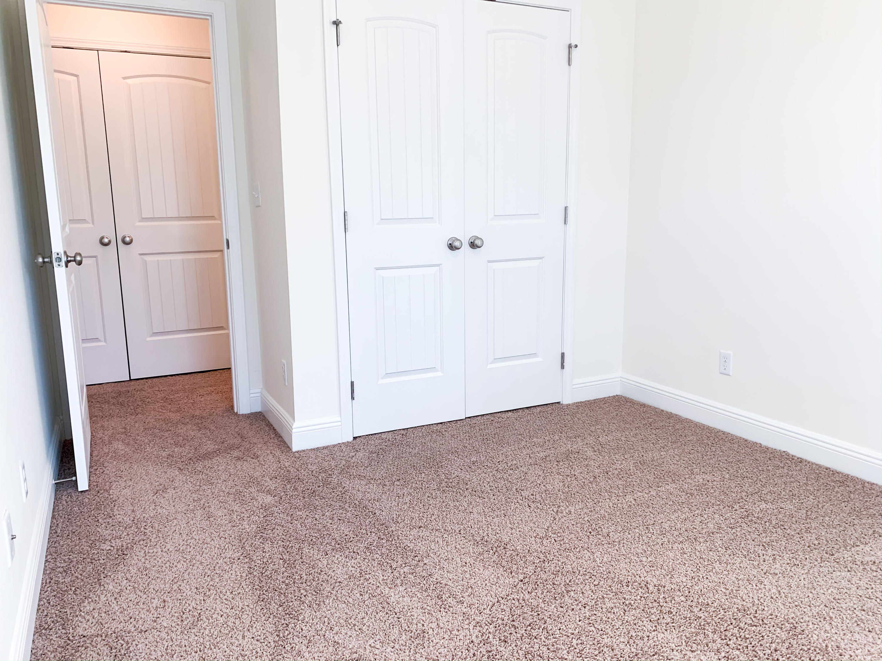 WATER OAKS T/H - Residential