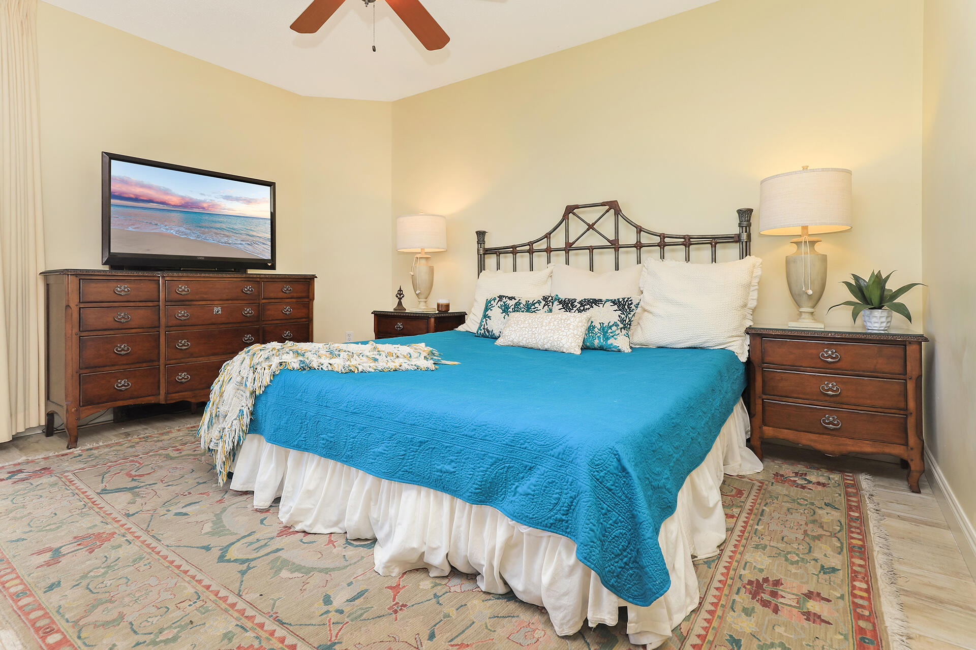 STERLING SANDS CONDO - Residential