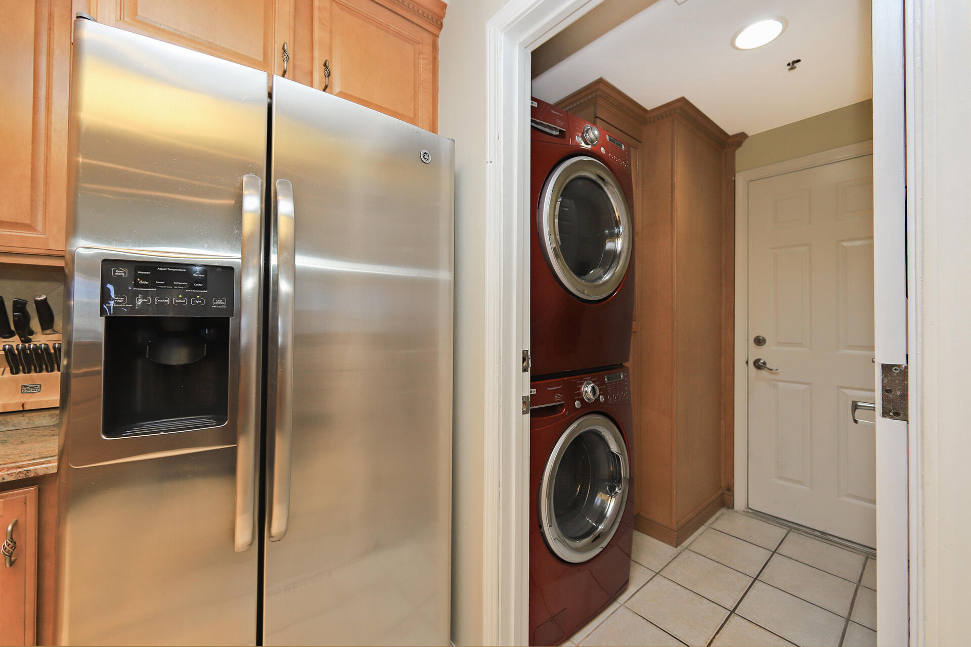 STERLING SANDS CONDO - Residential