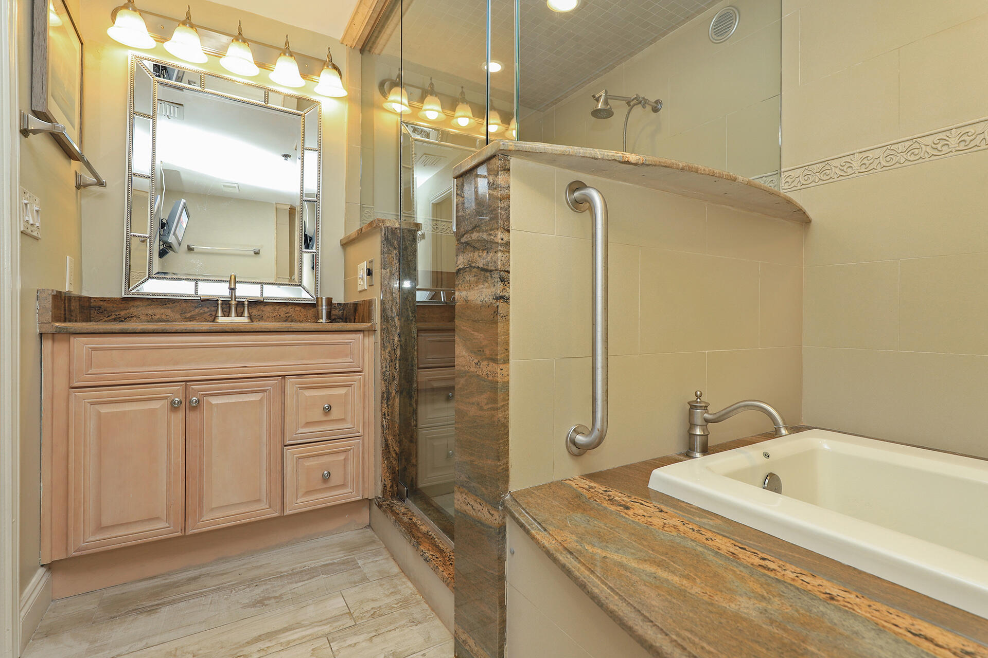 STERLING SANDS CONDO - Residential