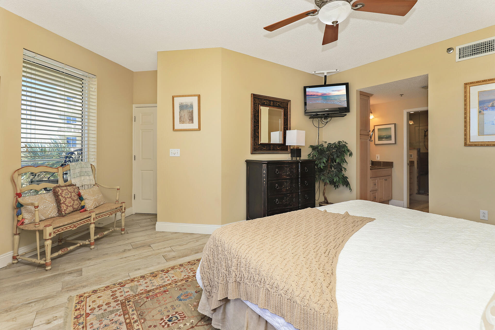 STERLING SANDS CONDO - Residential