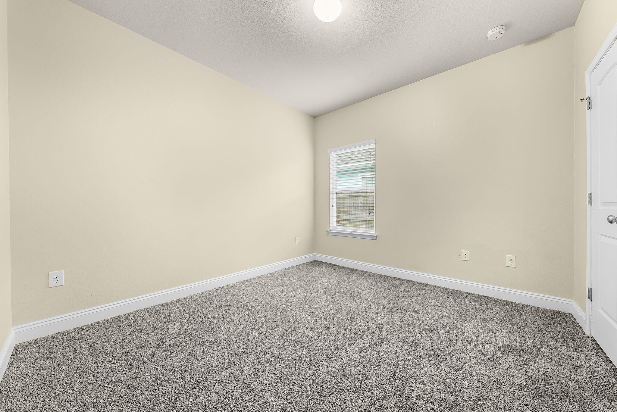 LAGRANGE LANDING - Residential