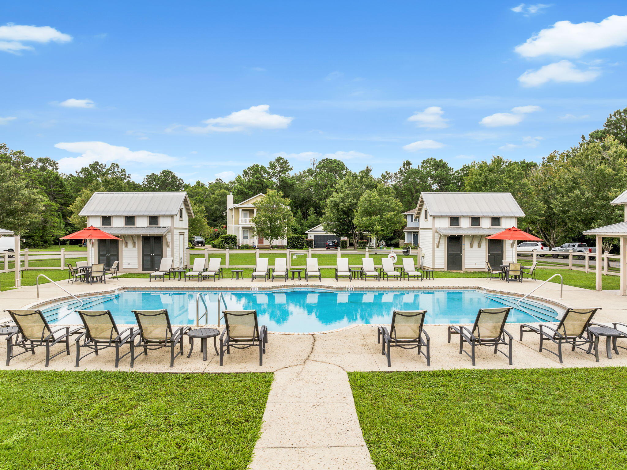 LAGRANGE LANDING - Residential