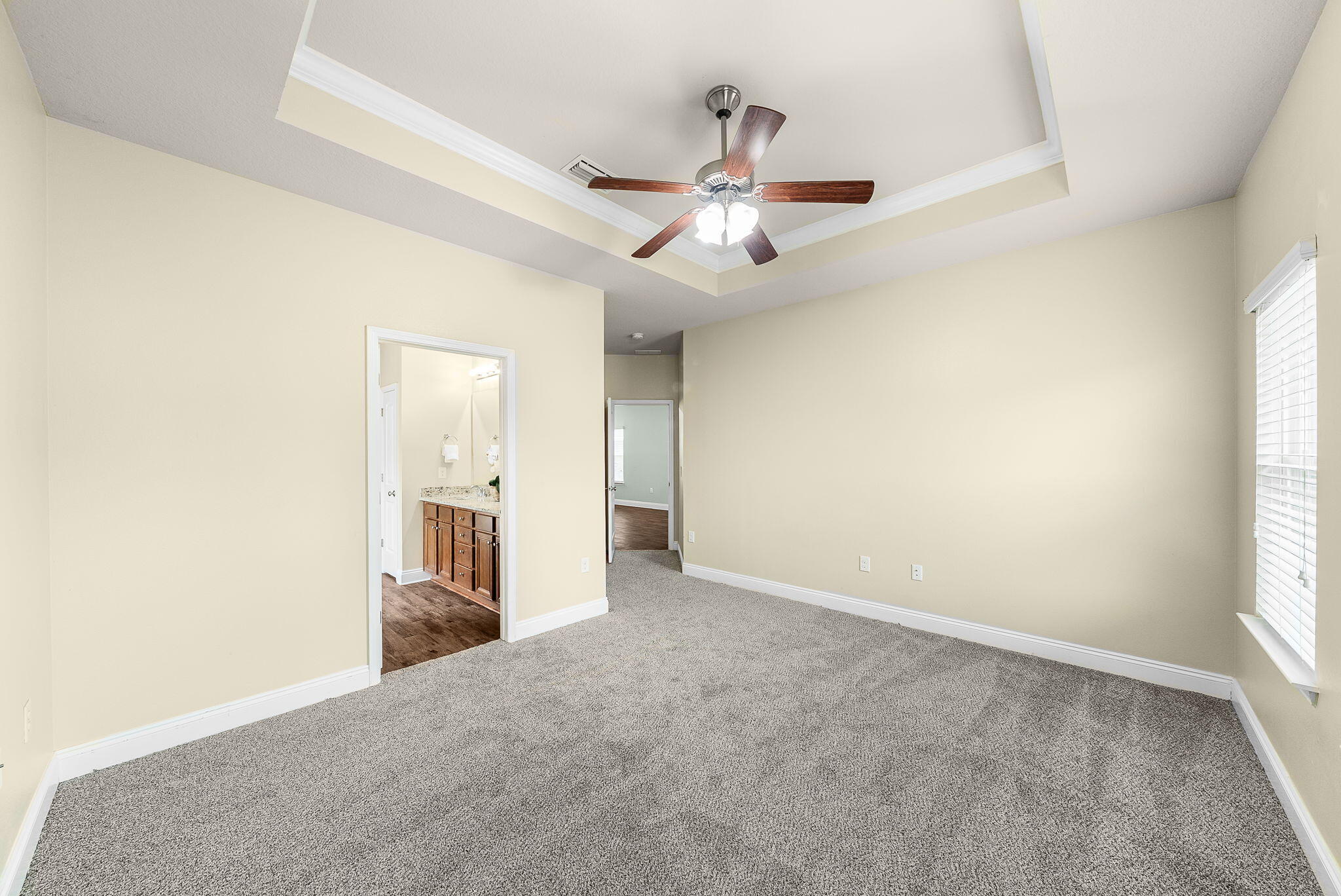 LAGRANGE LANDING - Residential