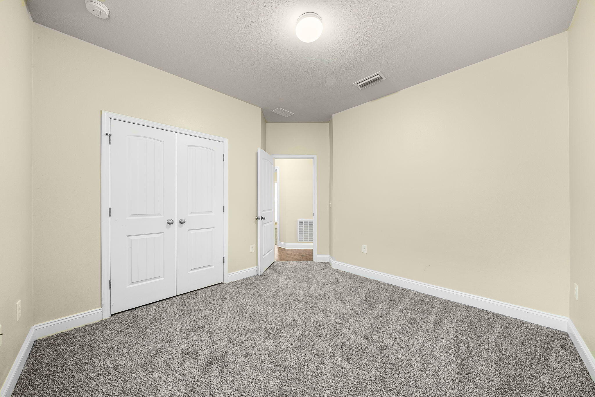 LAGRANGE LANDING - Residential