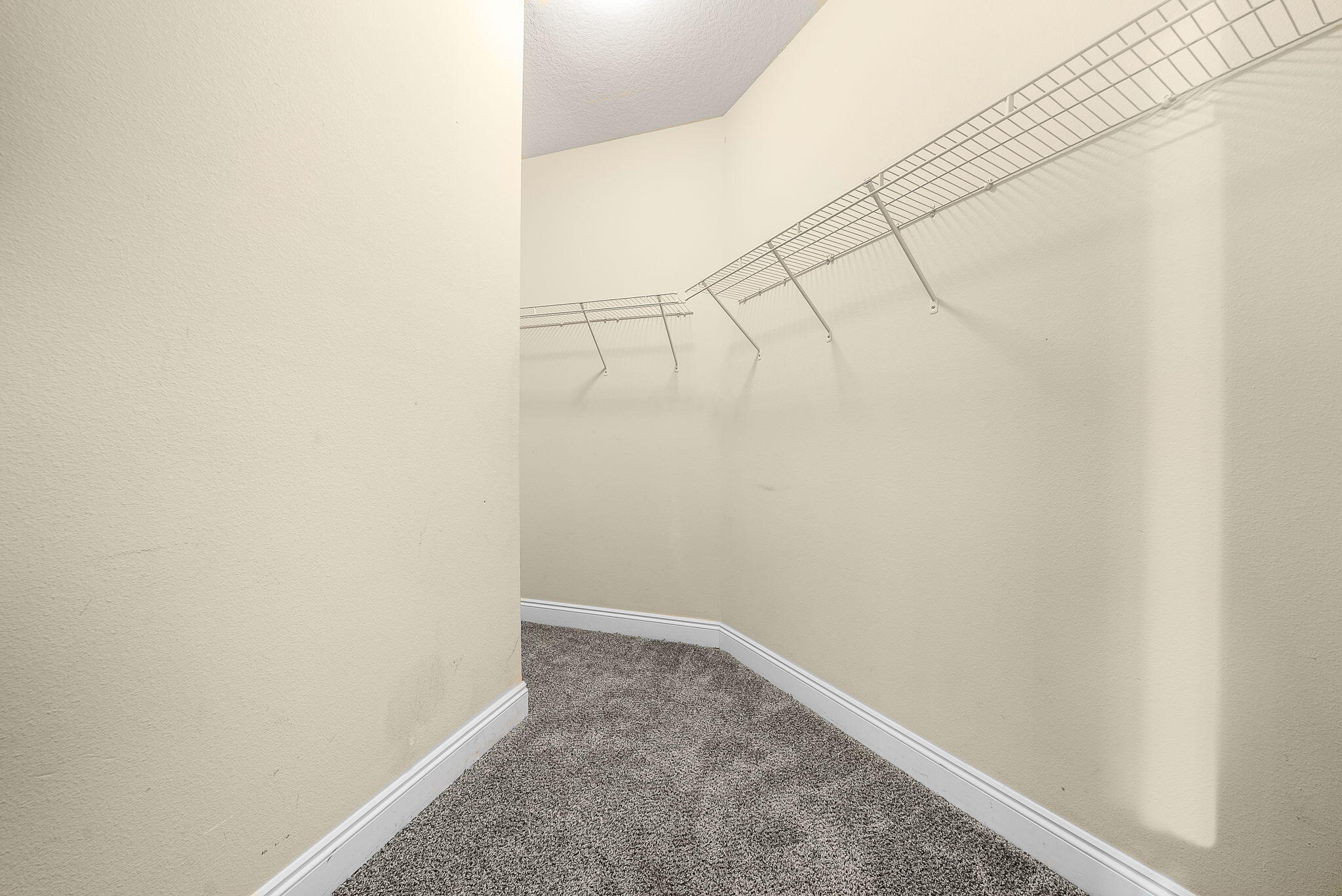 LAGRANGE LANDING - Residential