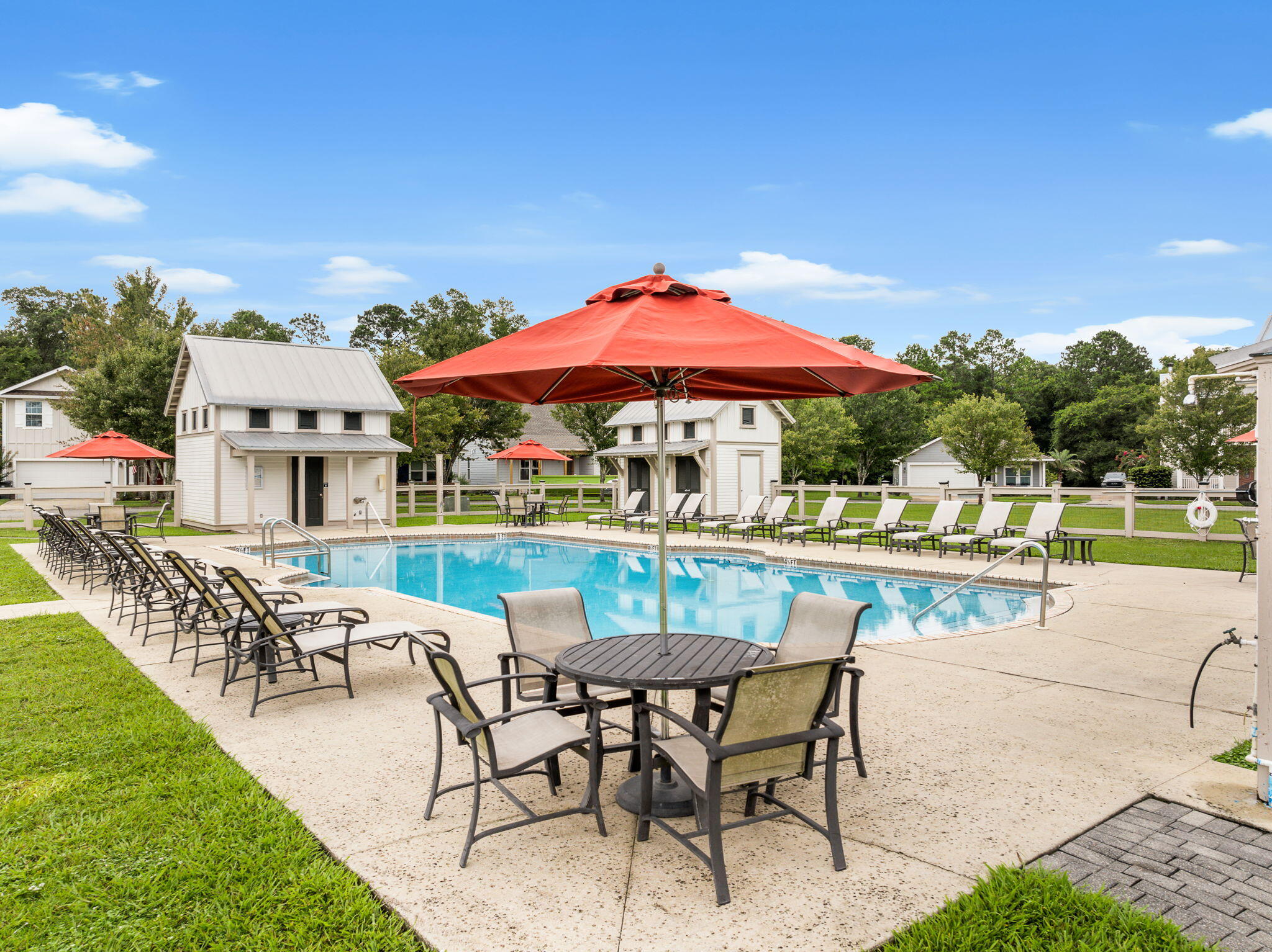 LAGRANGE LANDING - Residential