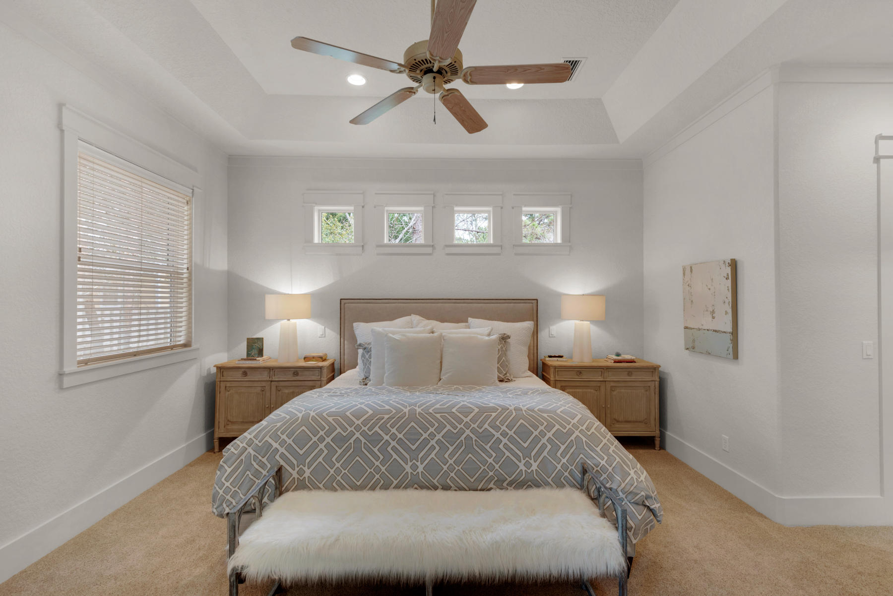 CRYSTAL LAKE - Residential