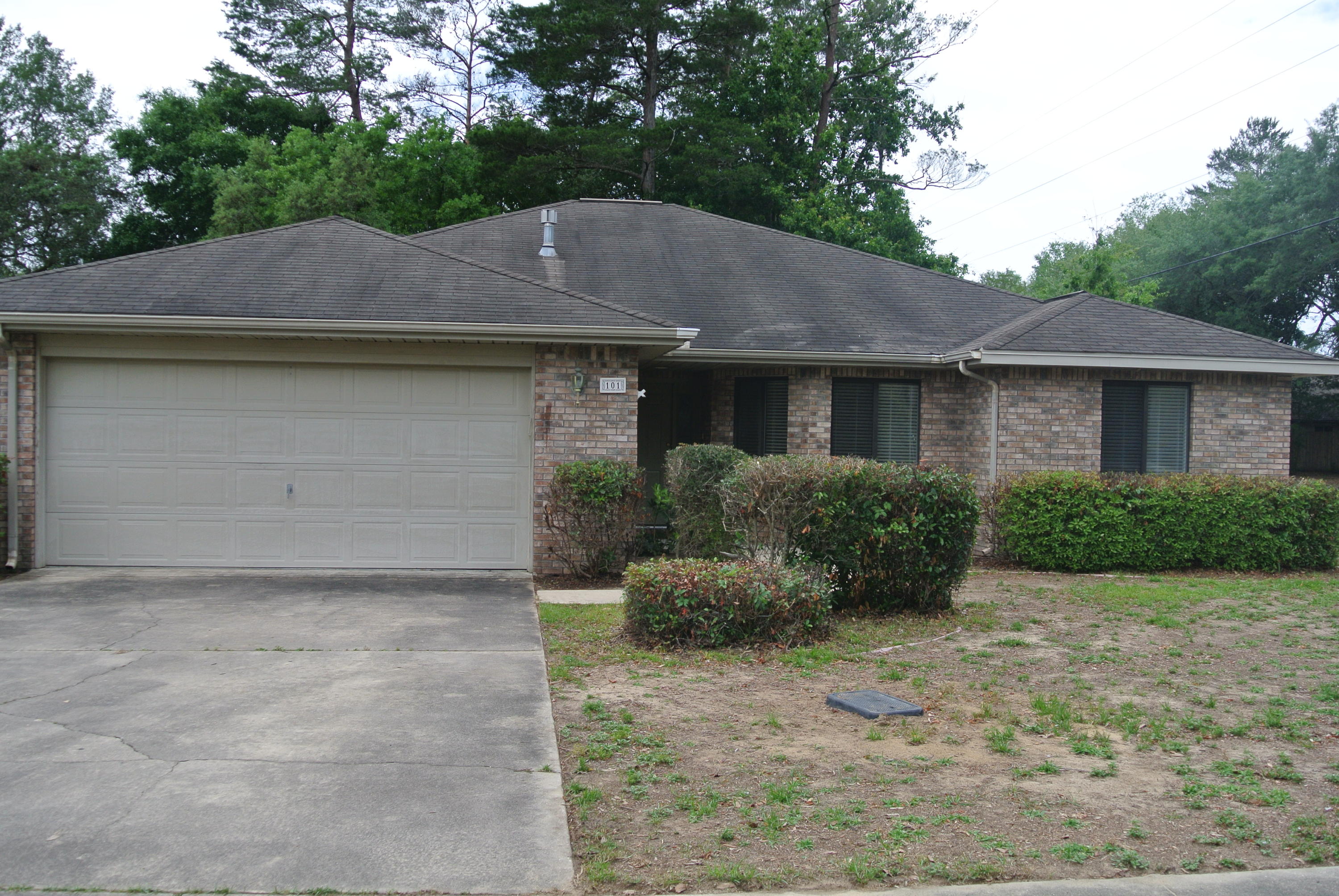 CEDAR RIDGE PH 12 - Residential Lease