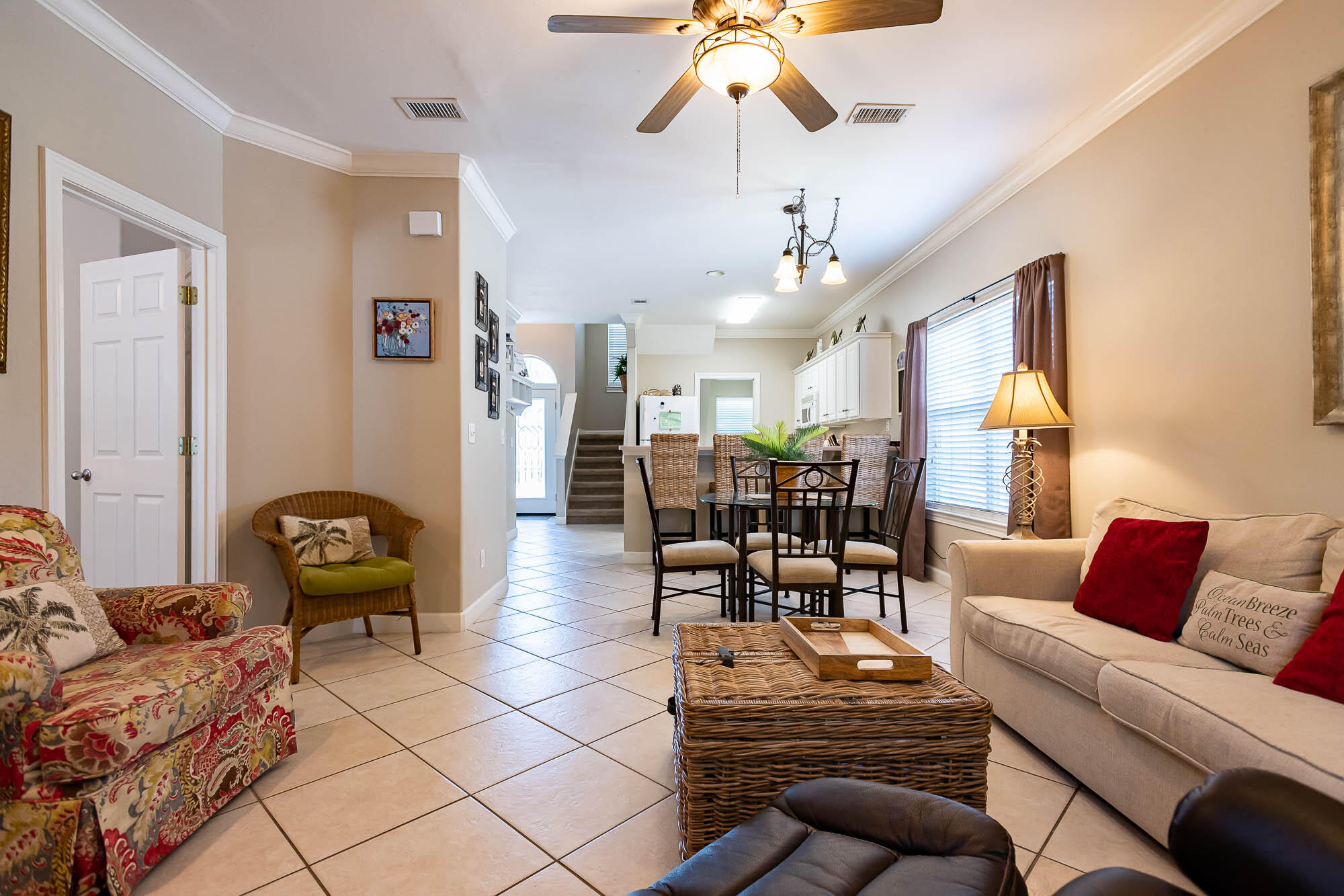 EMERALD WATERS VILLAGE - Residential