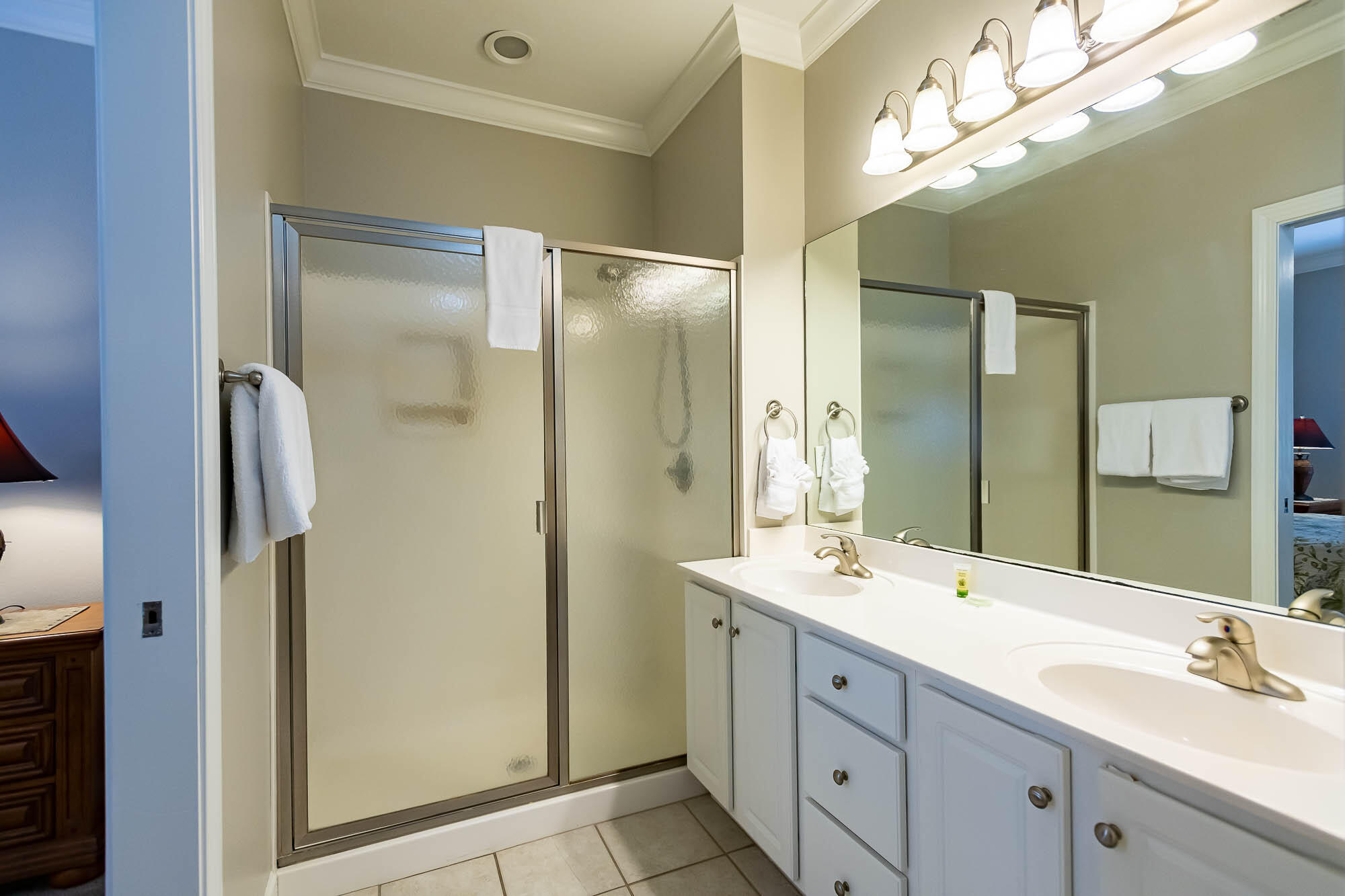 EMERALD WATERS VILLAGE - Residential