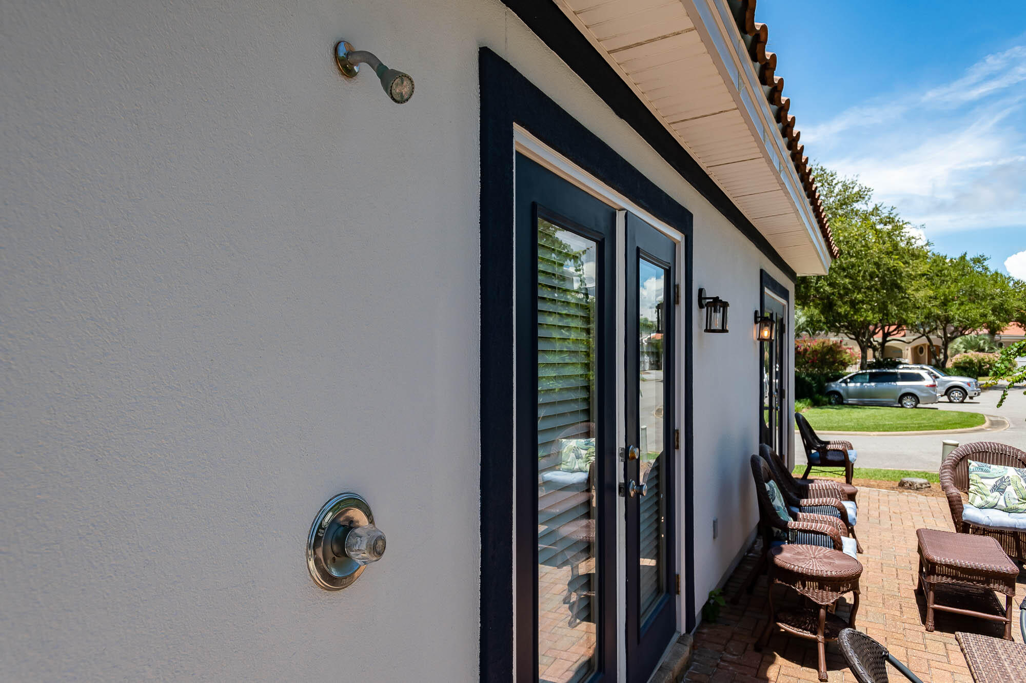 EMERALD WATERS VILLAGE - Residential