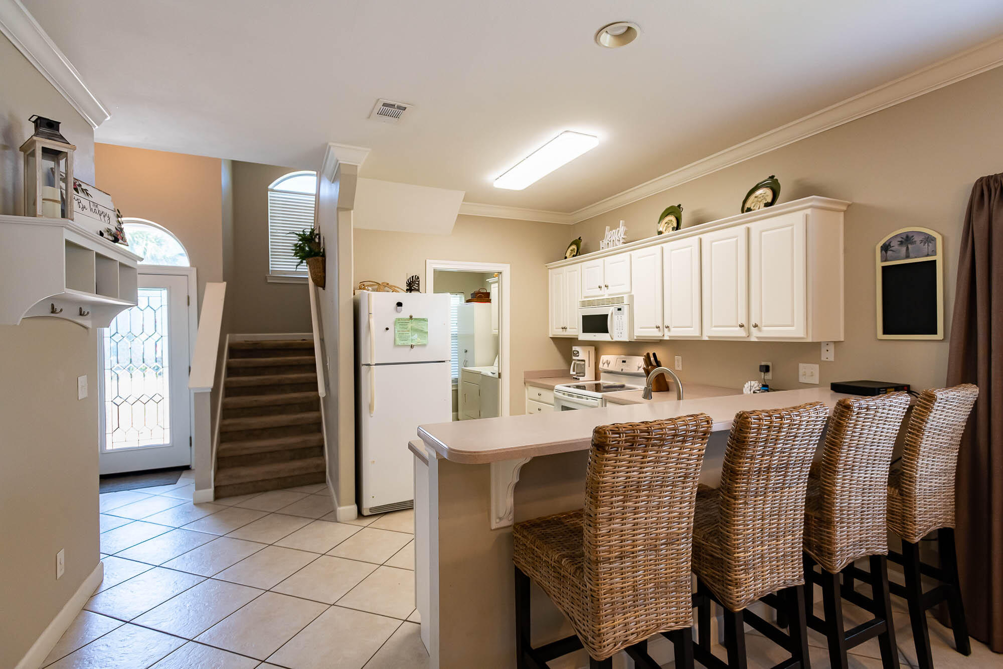 EMERALD WATERS VILLAGE - Residential