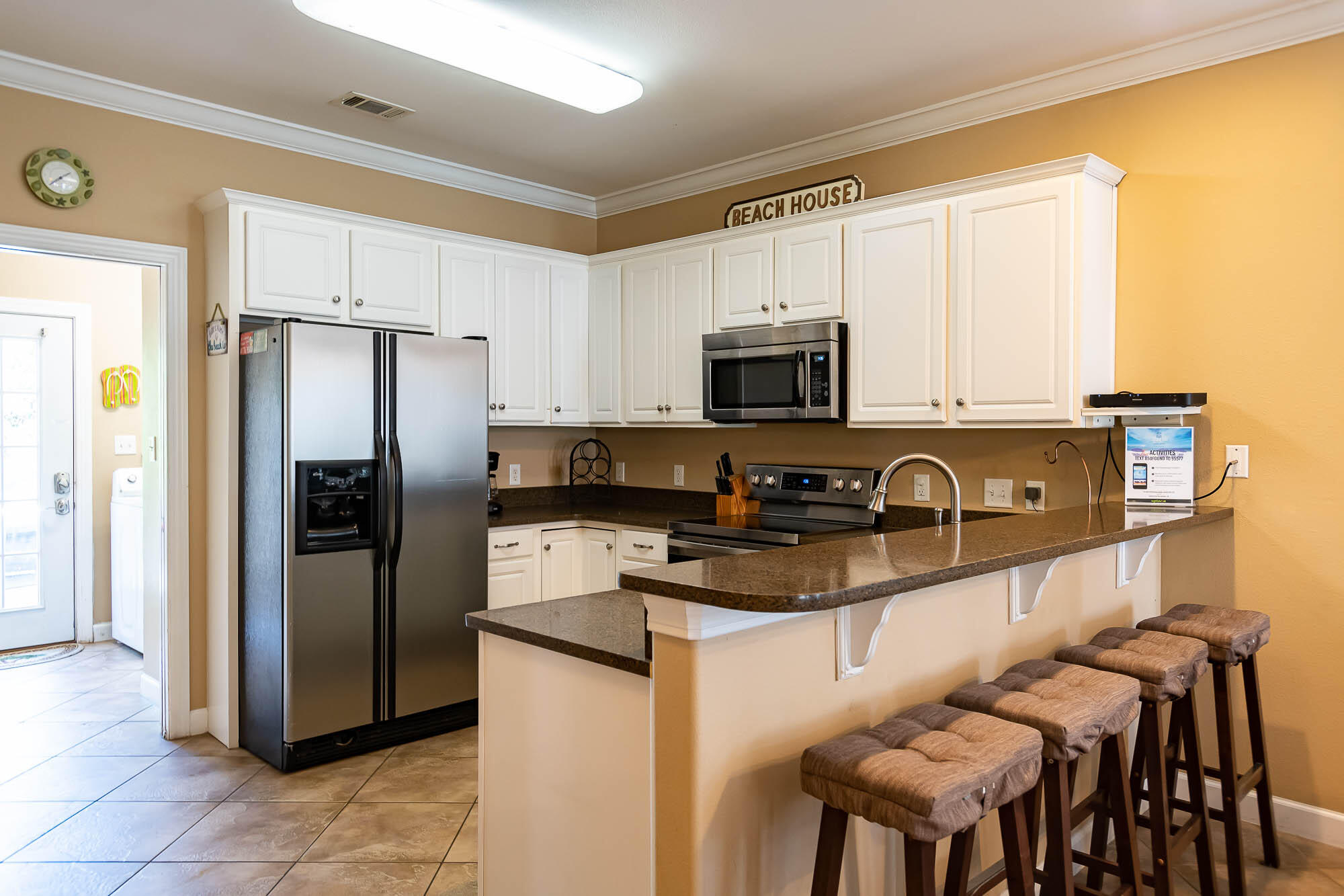 EMERALD WATERS VILLAGE - Residential