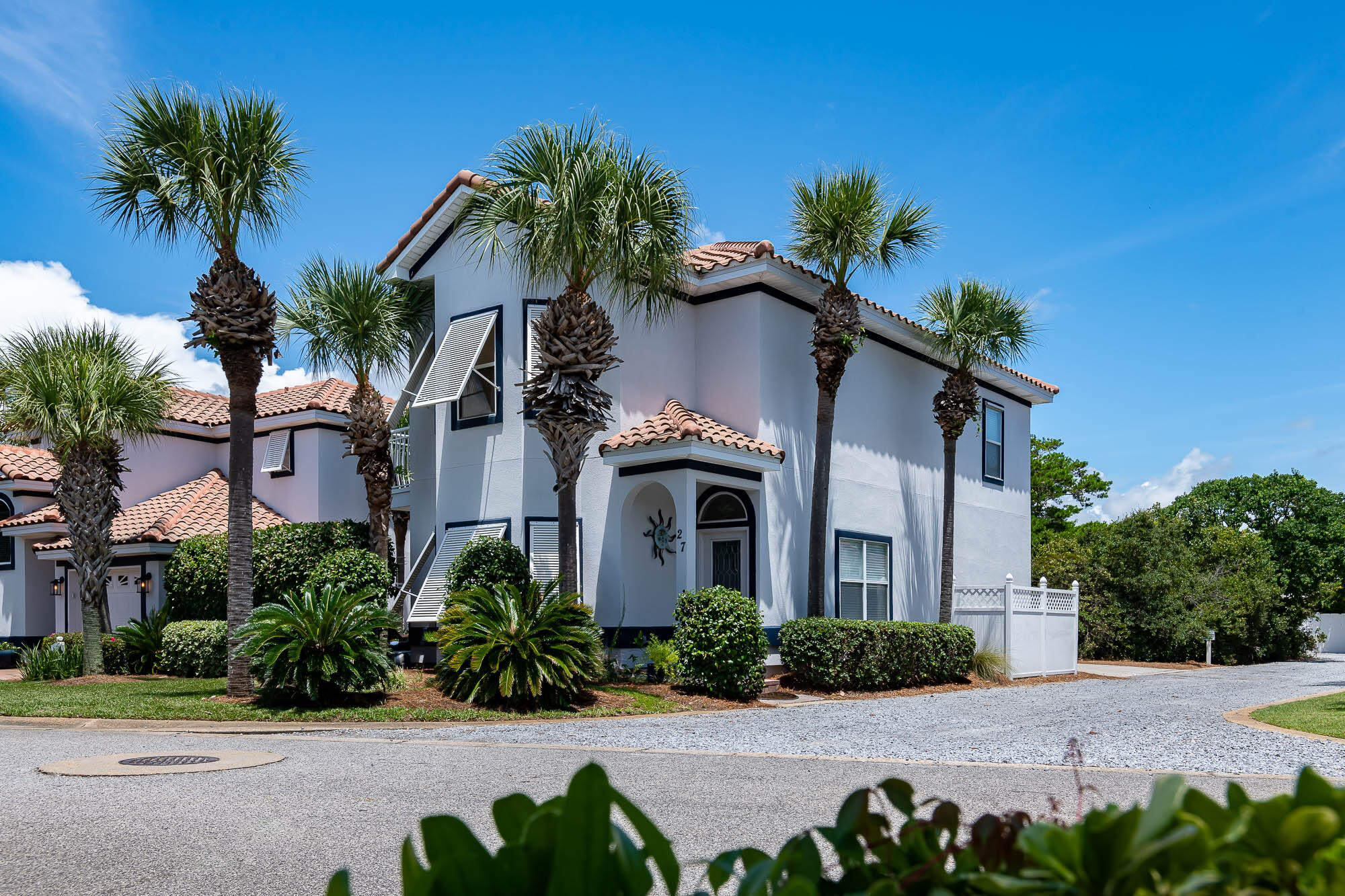 EMERALD WATERS VILLAGE - Residential