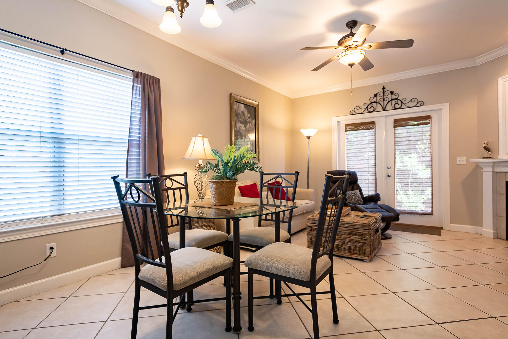 EMERALD WATERS VILLAGE - Residential