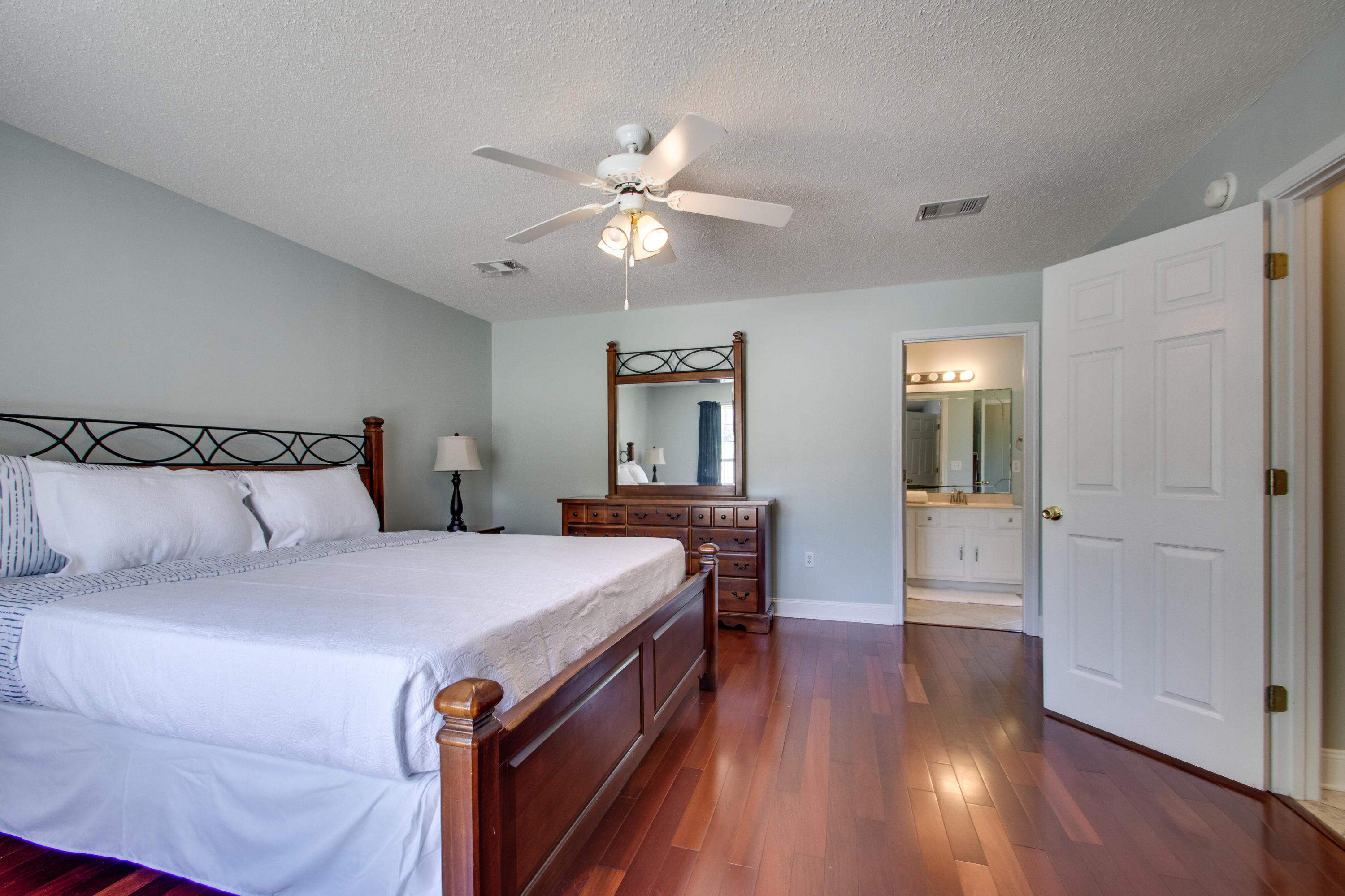 ROCKY BAYOU COUNTRY CLUB ESTATES 9 - Residential