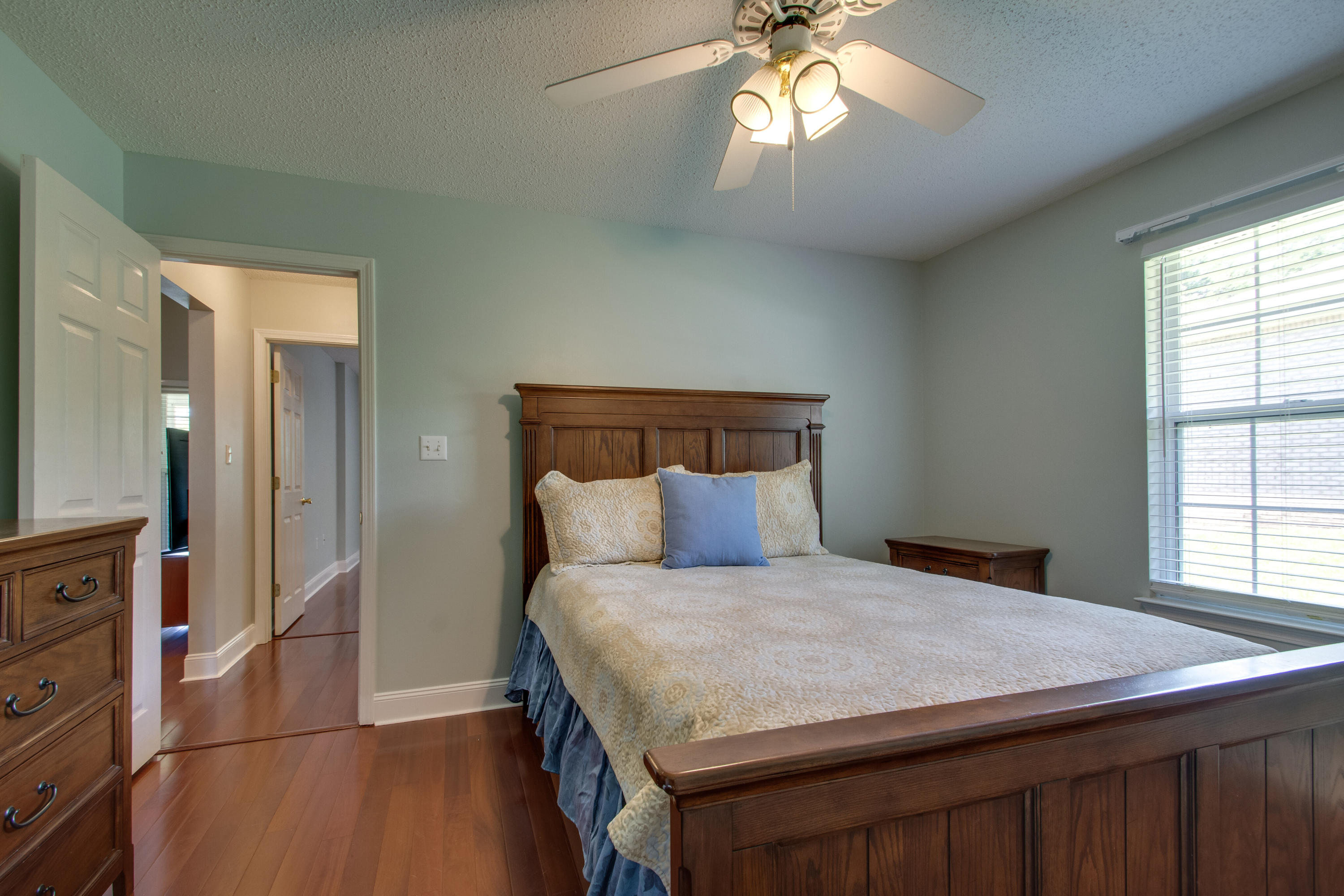 ROCKY BAYOU COUNTRY CLUB ESTATES 9 - Residential