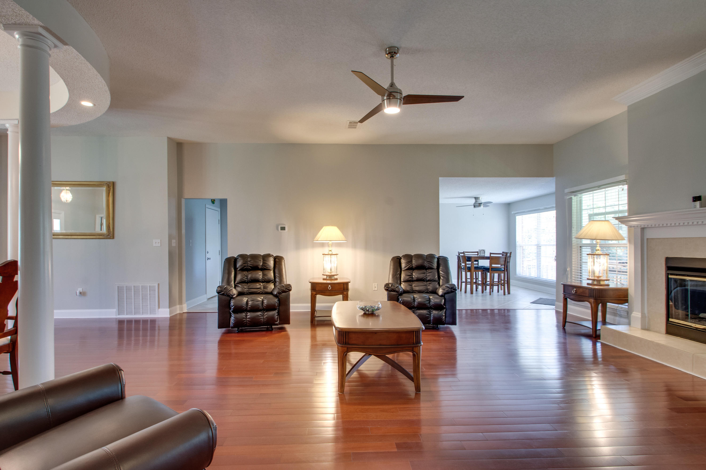 ROCKY BAYOU COUNTRY CLUB ESTATES 9 - Residential