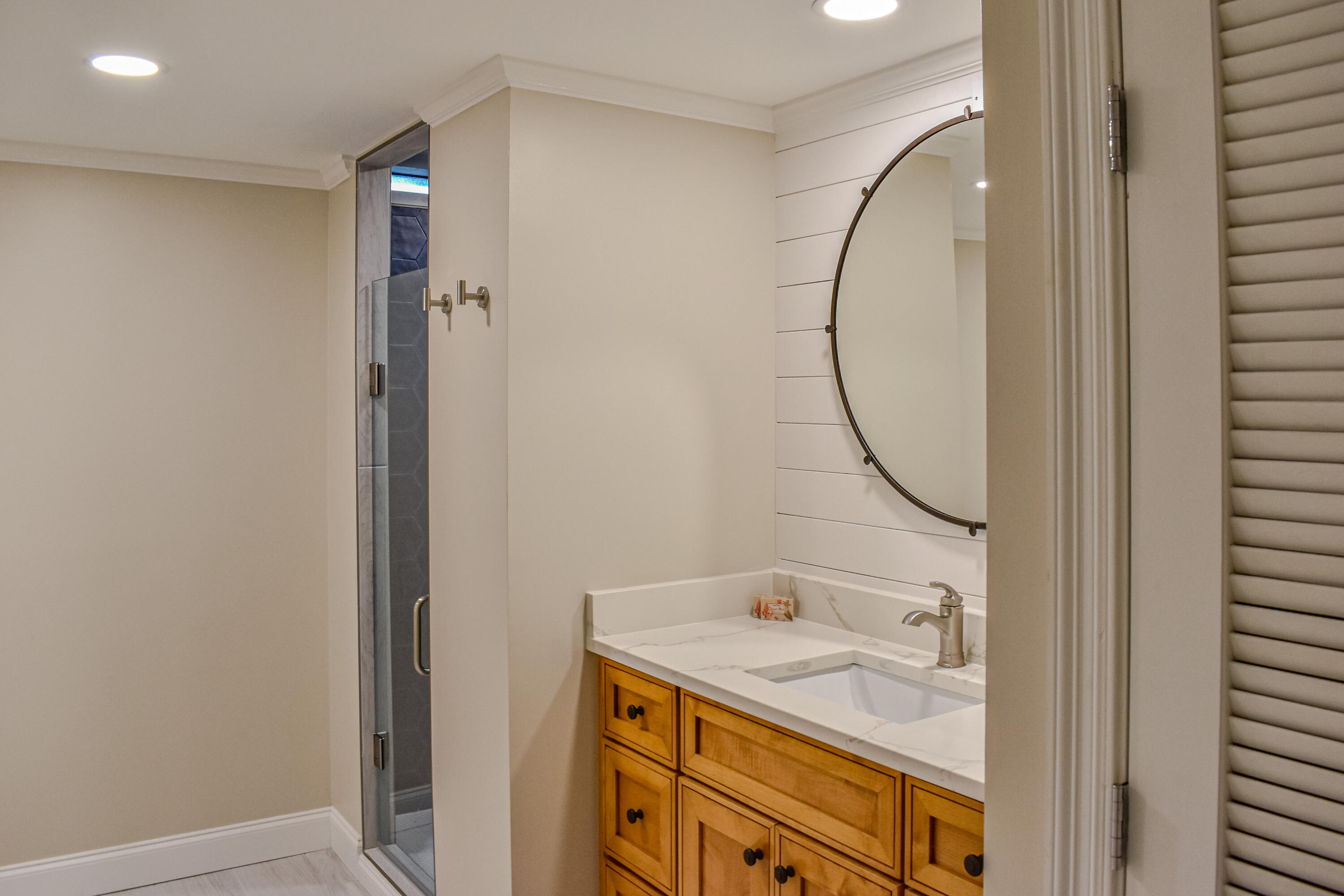 STERLING SHORES - Residential