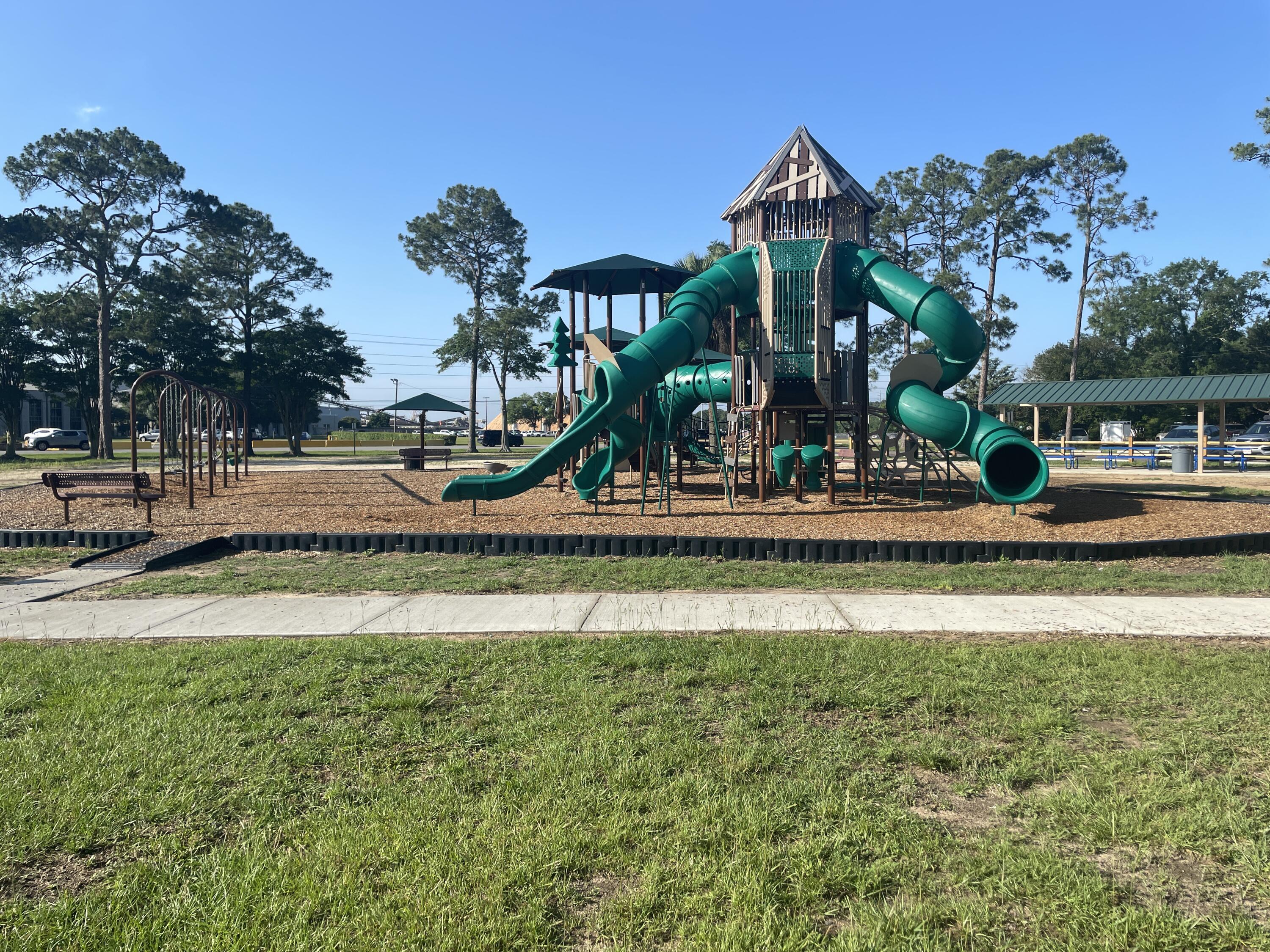 FIRST HARVESTERS HOMES - Residential