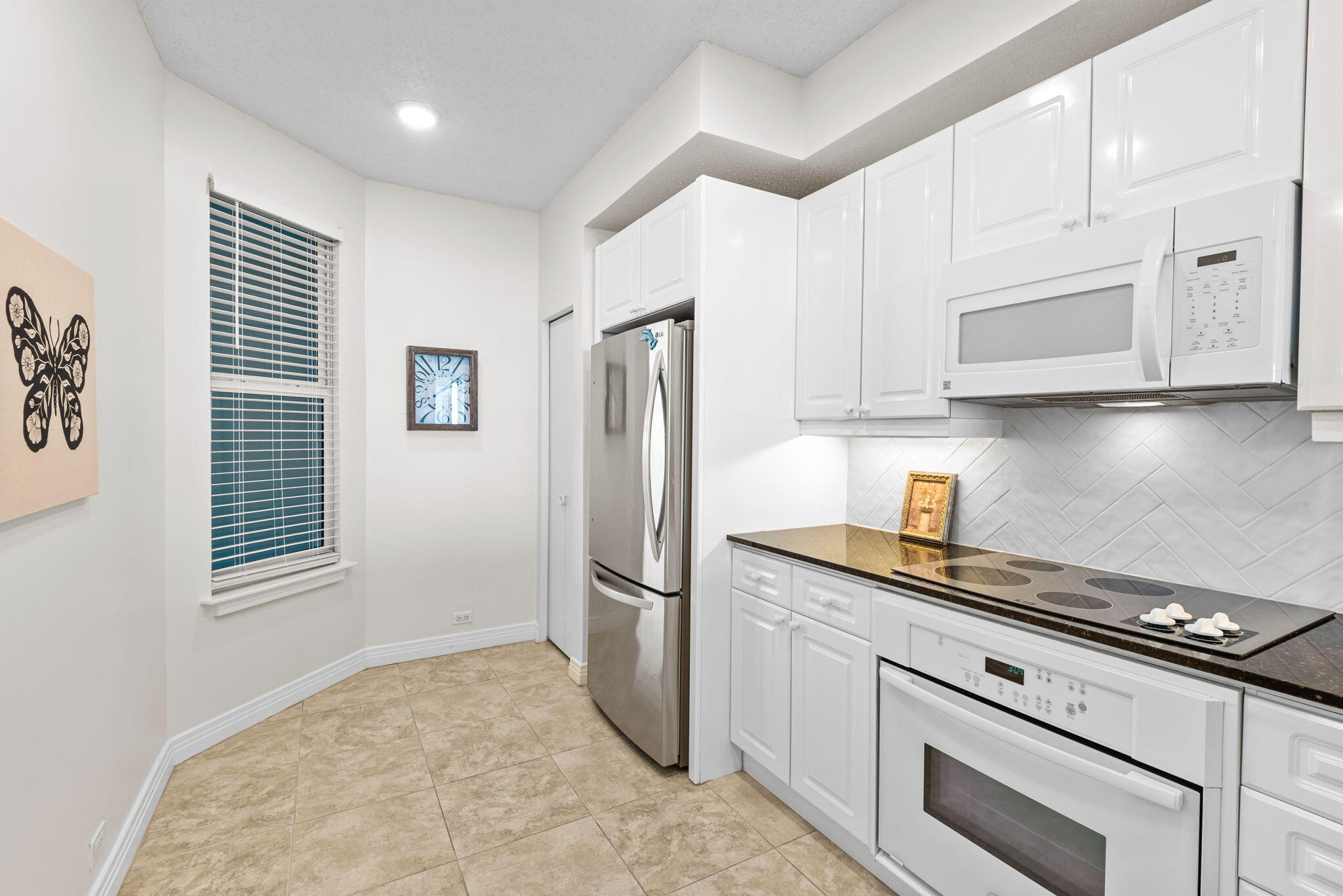 BEACH COLONY WEST CONDO - Residential