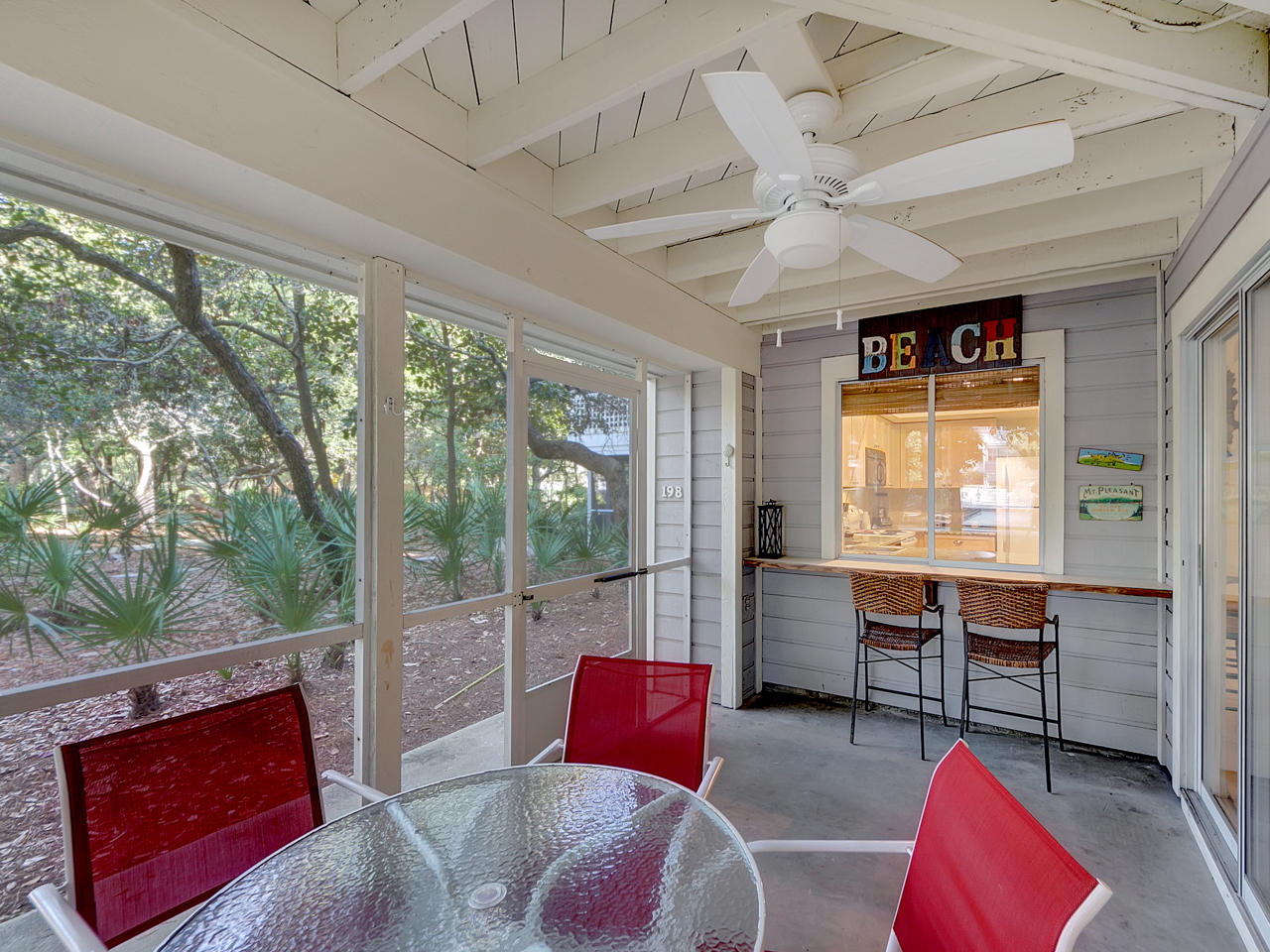 HIDDEN DUNES BEACH COTTAGES 2 - Residential