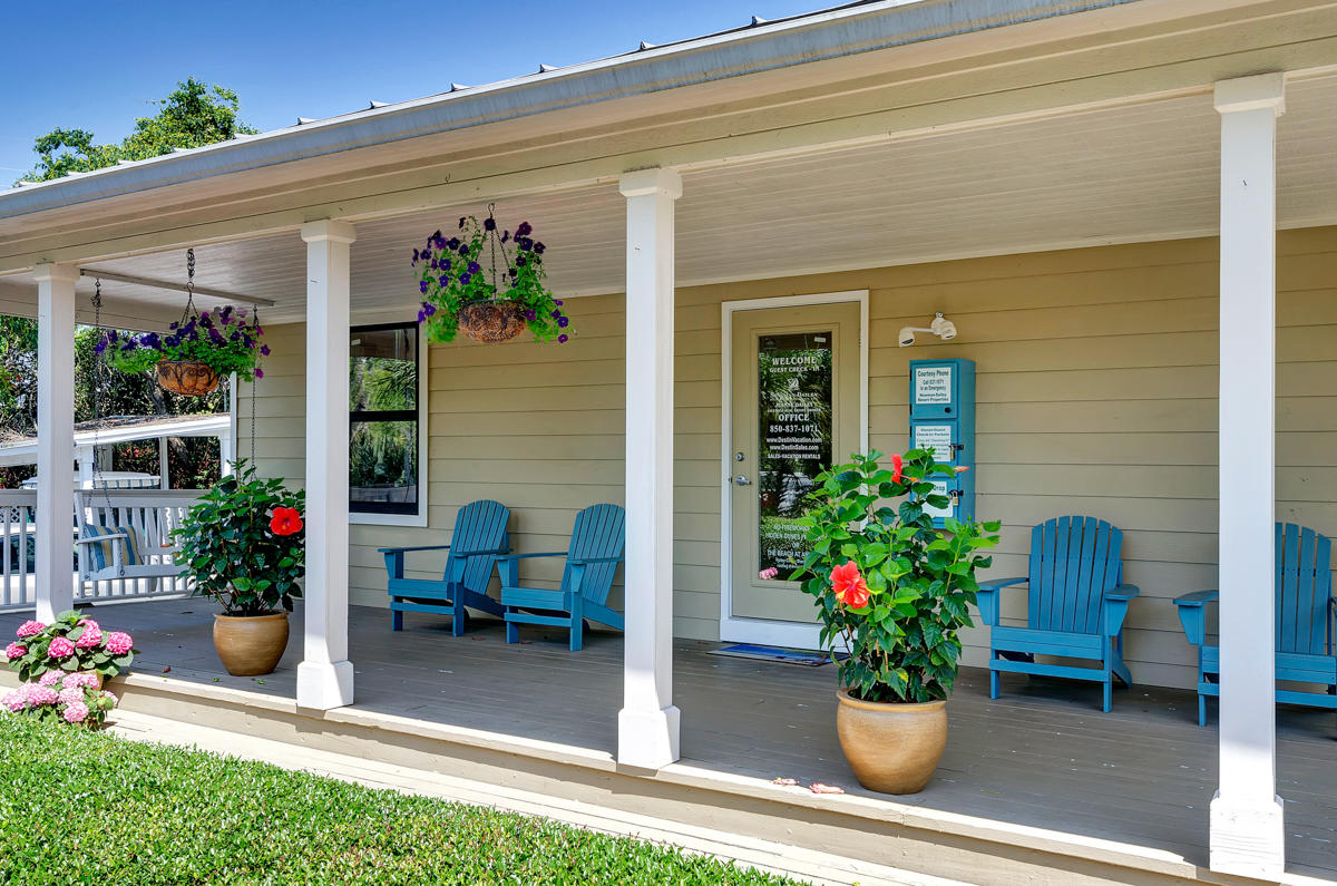 HIDDEN DUNES BEACH COTTAGES 2 - Residential