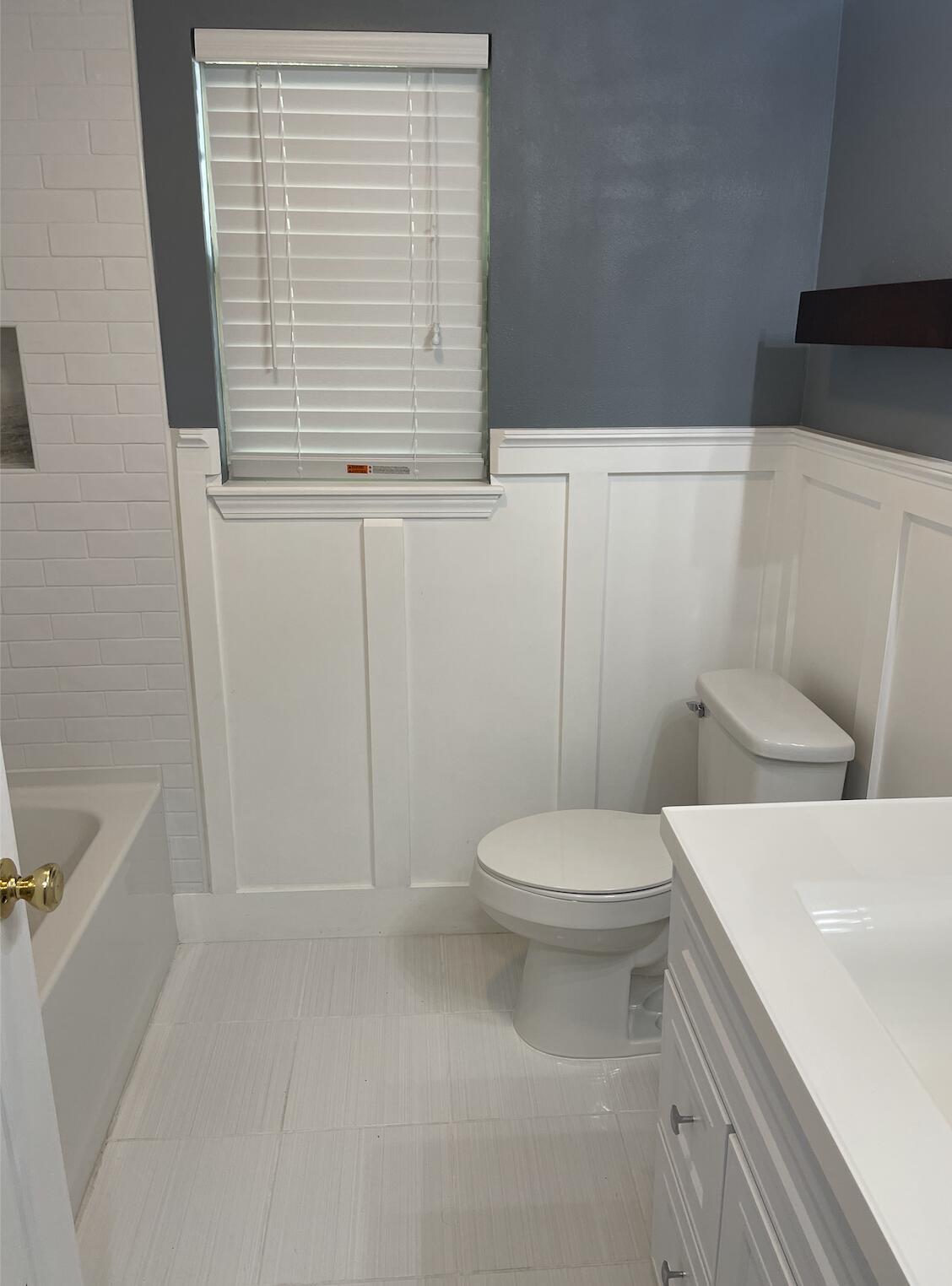 ROLLING HILLS ESTATES - Residential